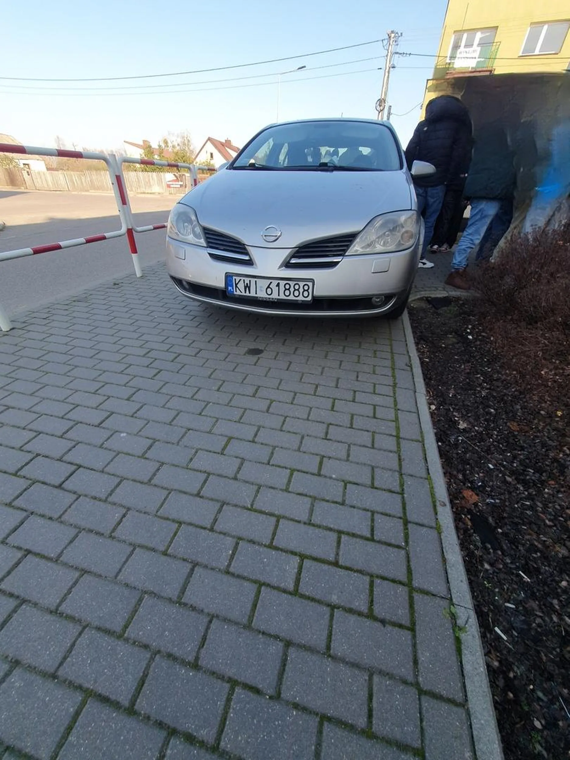 Parkowanie na chodniku