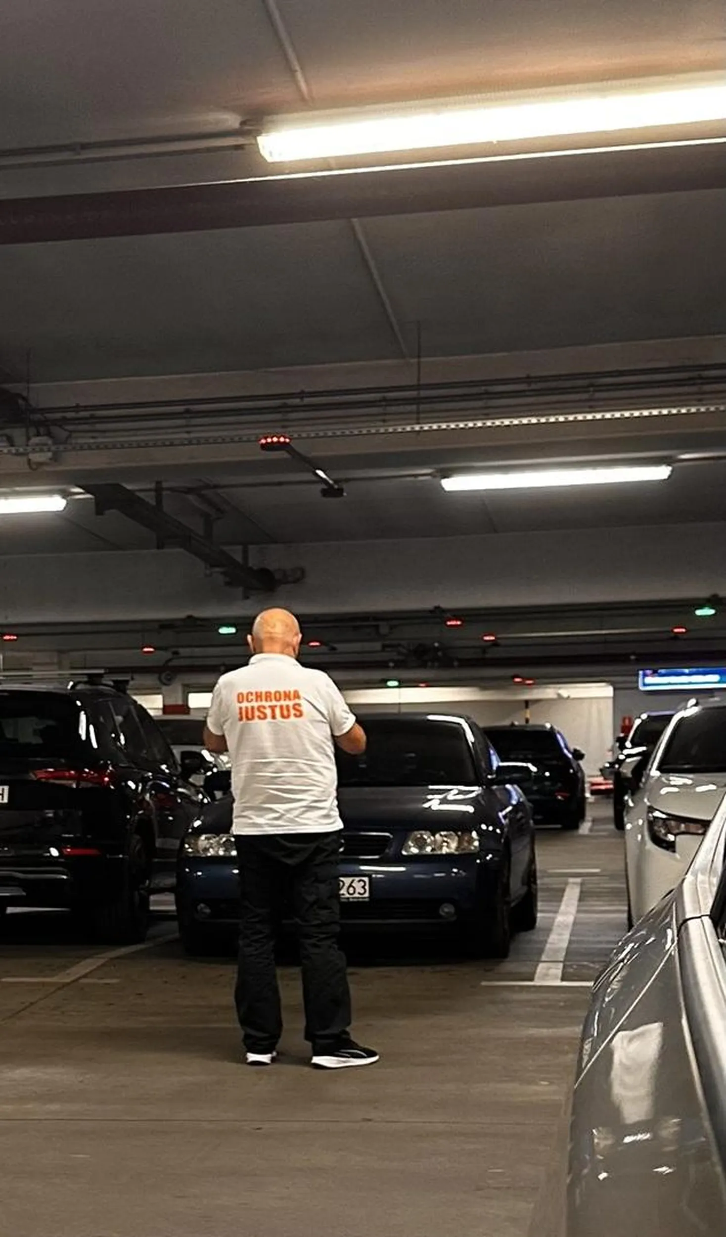 smutny pan zazdrości ci mordo wydechu