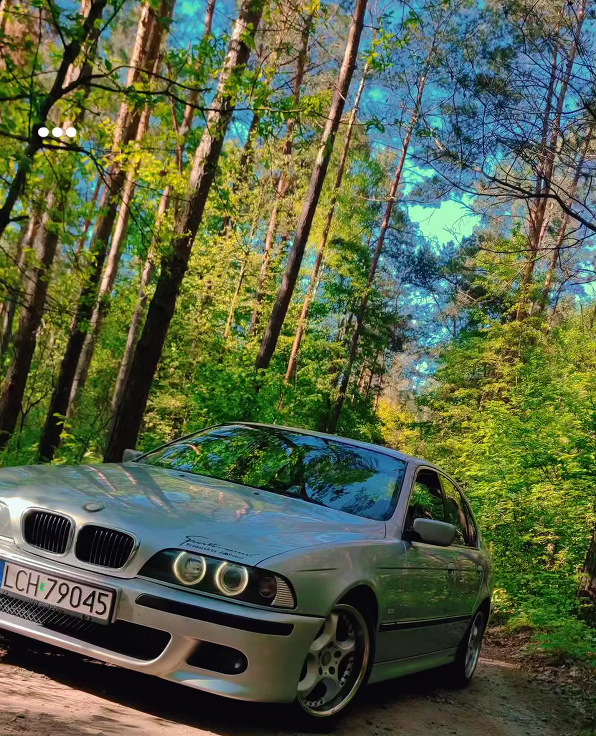 Jeździ jak Wariat w terenie zabudowanym swoim gruzem BMW i się szczyci nie pozdrawiam