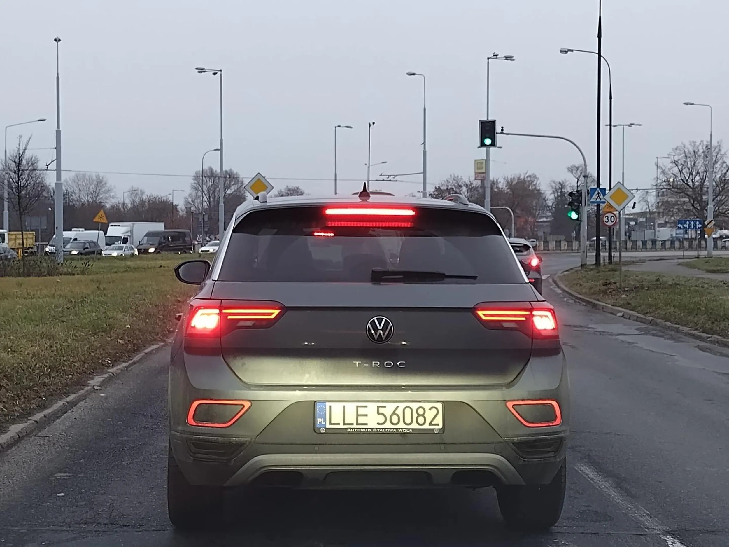 Słoik najemca co sobie tor wyścigowy z ulic Lublina.robi!!!