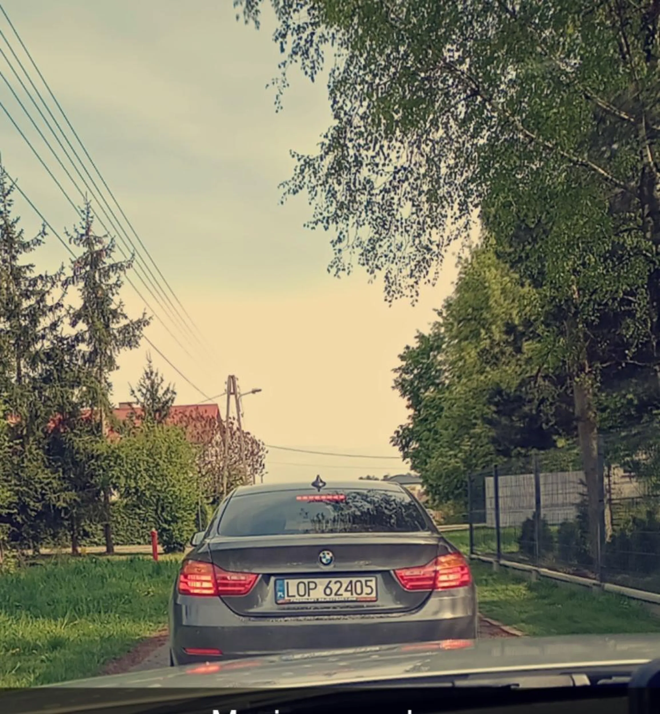 Jak przegrywa to włącza koguty :/