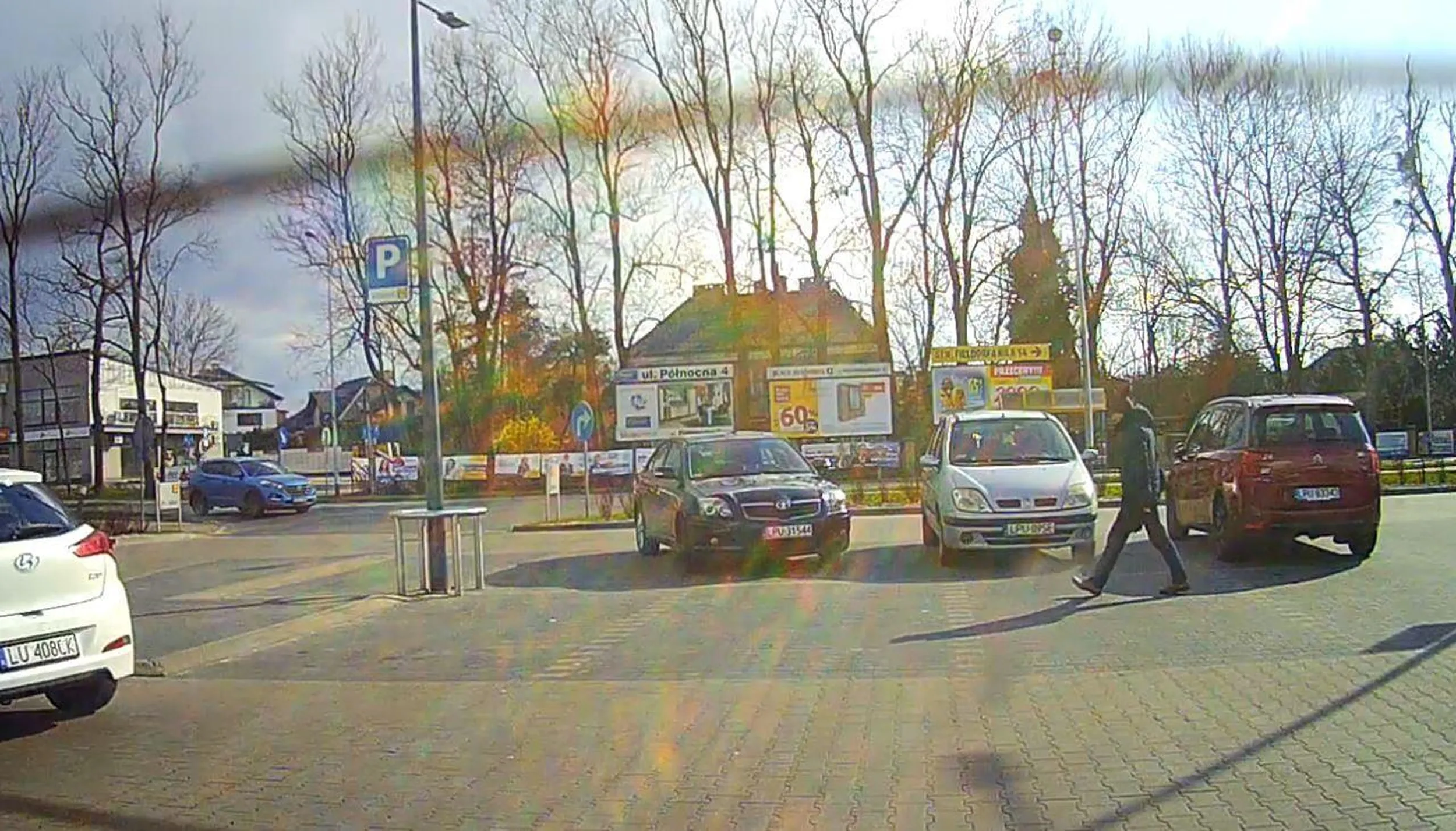 aleś pięknie zaparkował :)