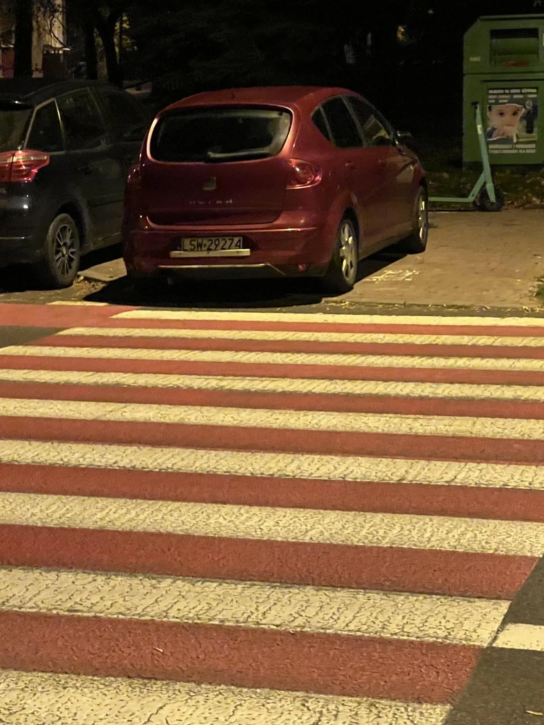 Idealne parkowanie , pozazdrościć Kunsztu wygrania prawka w chrupkach.