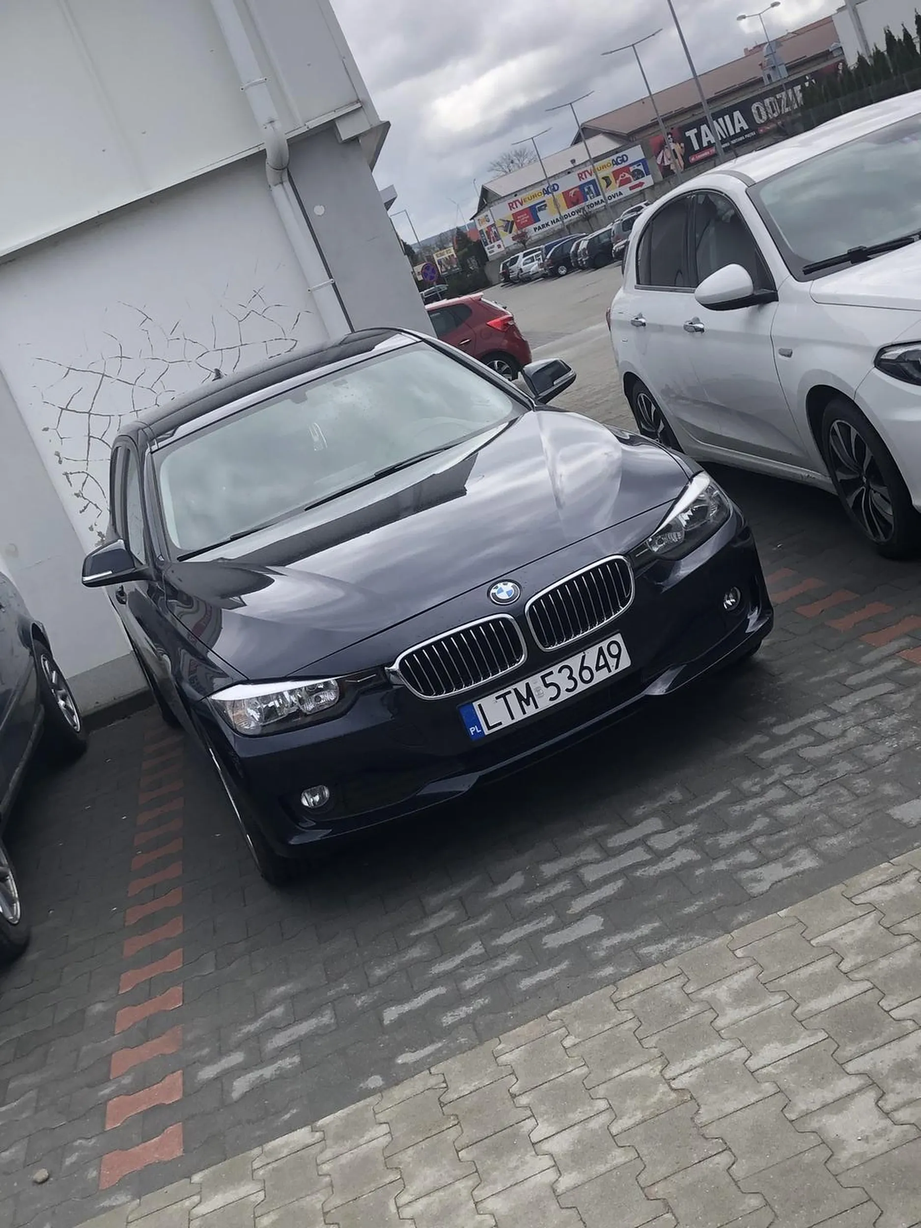 Tomaszowski mistrz parkowania