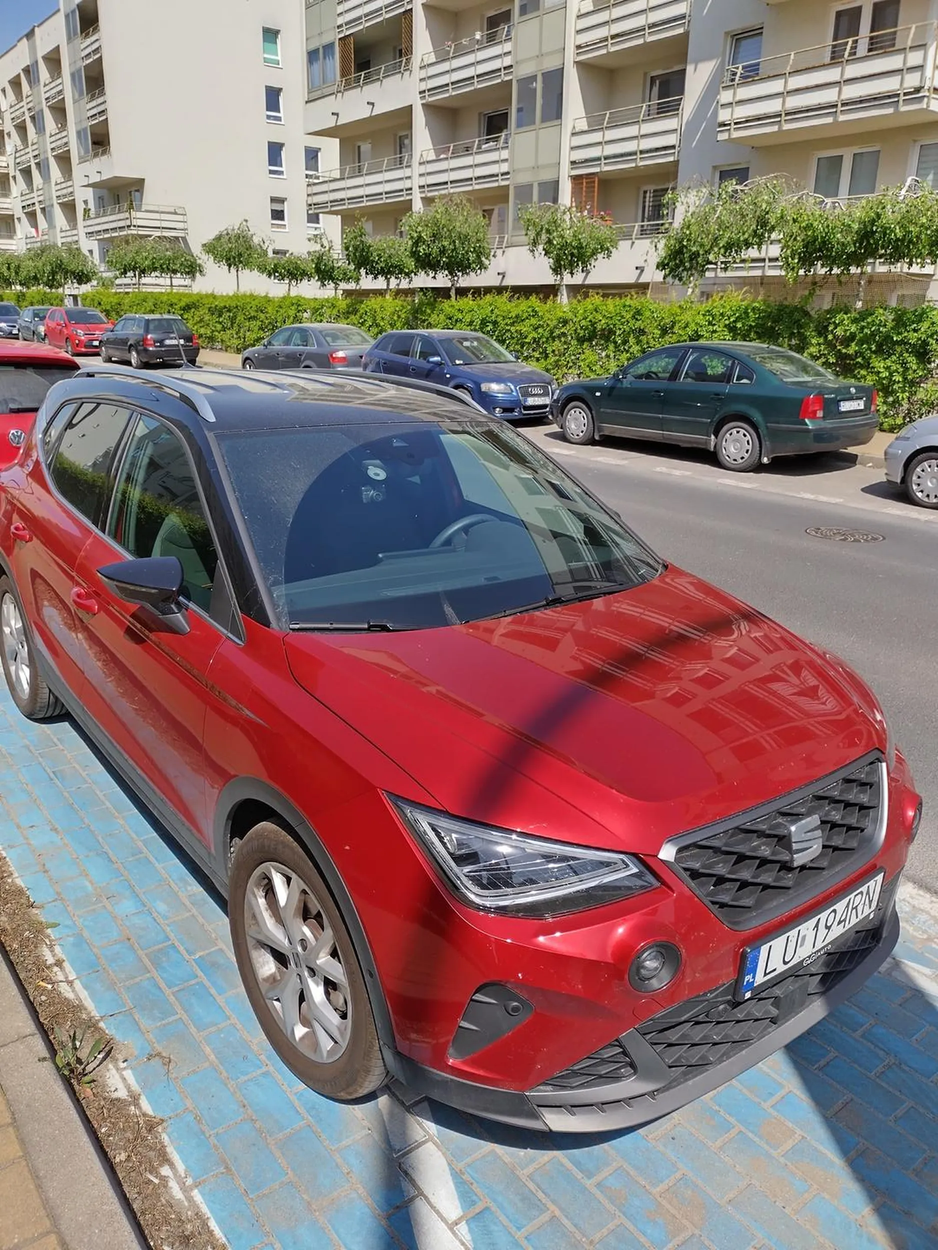 Ot jak to można komuś zazdrościć? Tylko czego kierowca zazdrości? Niepełnosprawności? Żenada....