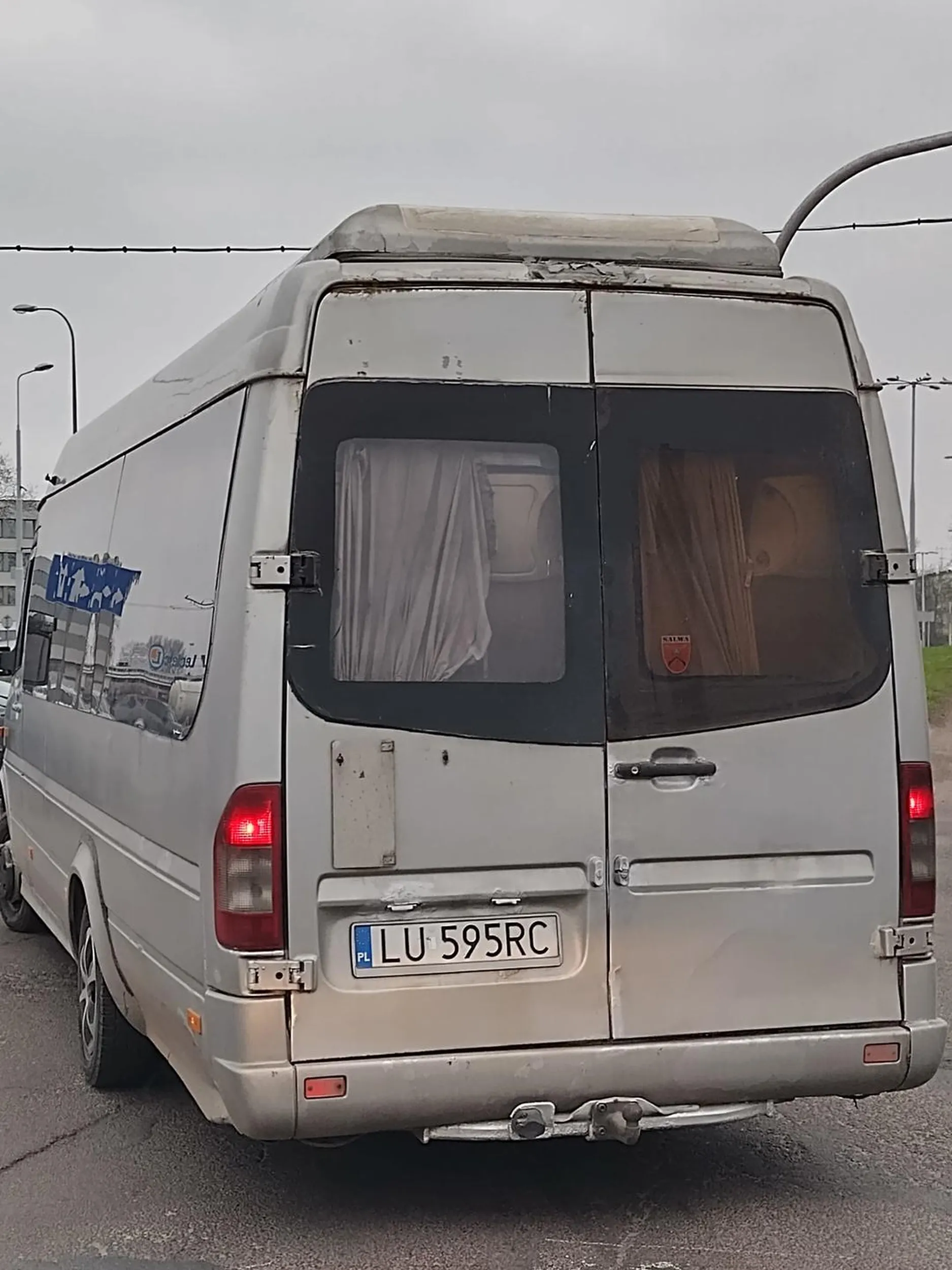 Rozpadający się byś do łyncznej. Strach jechać. Zdjęcie mówi samo za siebie!