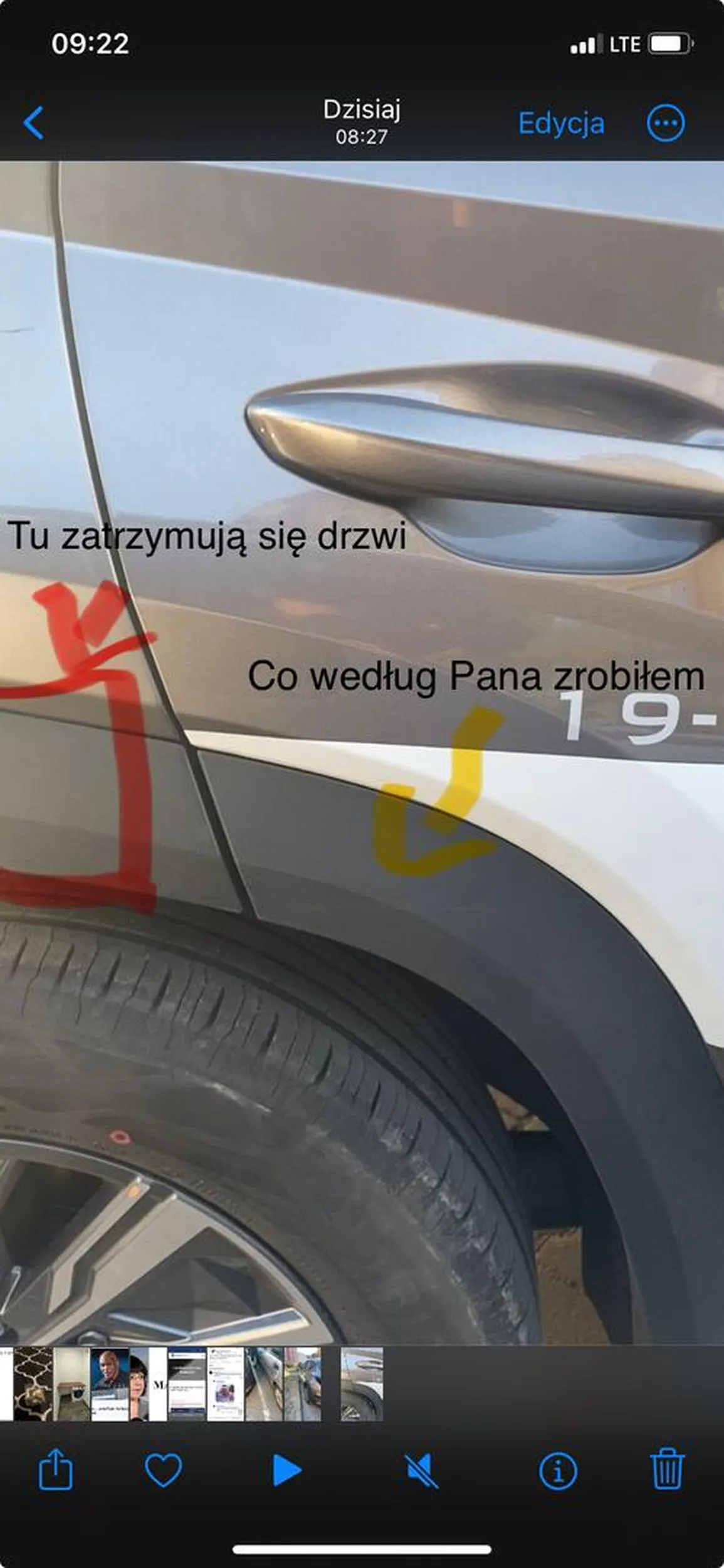 Wrzucam zdjęcie po porannym zdarzeniu. Pan ewidentnie chciał wyłudzić ode mnie pieniądze, sądził że przerysowałem mu plastik otwierając drzwi - jego auto stało 30 cm od mojego, więc nie było możliwości przetarcia (drzwi się zatrzymywały w pewnym momencie). Bez żadnej złośliwości chciałem wsiąść do auta, facet się rzucił złośliwie. Uważajcie na kolegę.