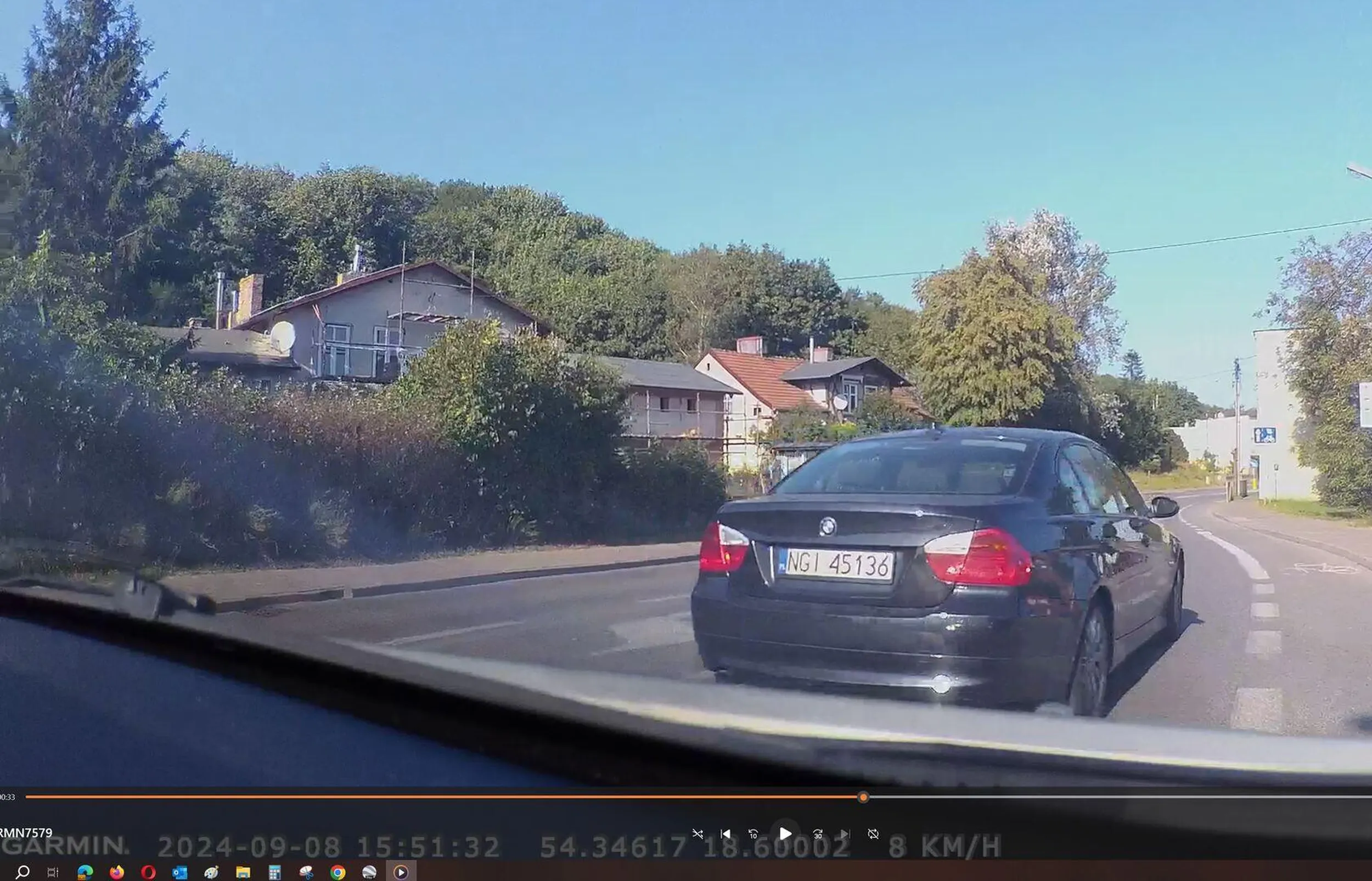 Przestawienie NGI na GIN. Groźby karalne. Czarne BMW.