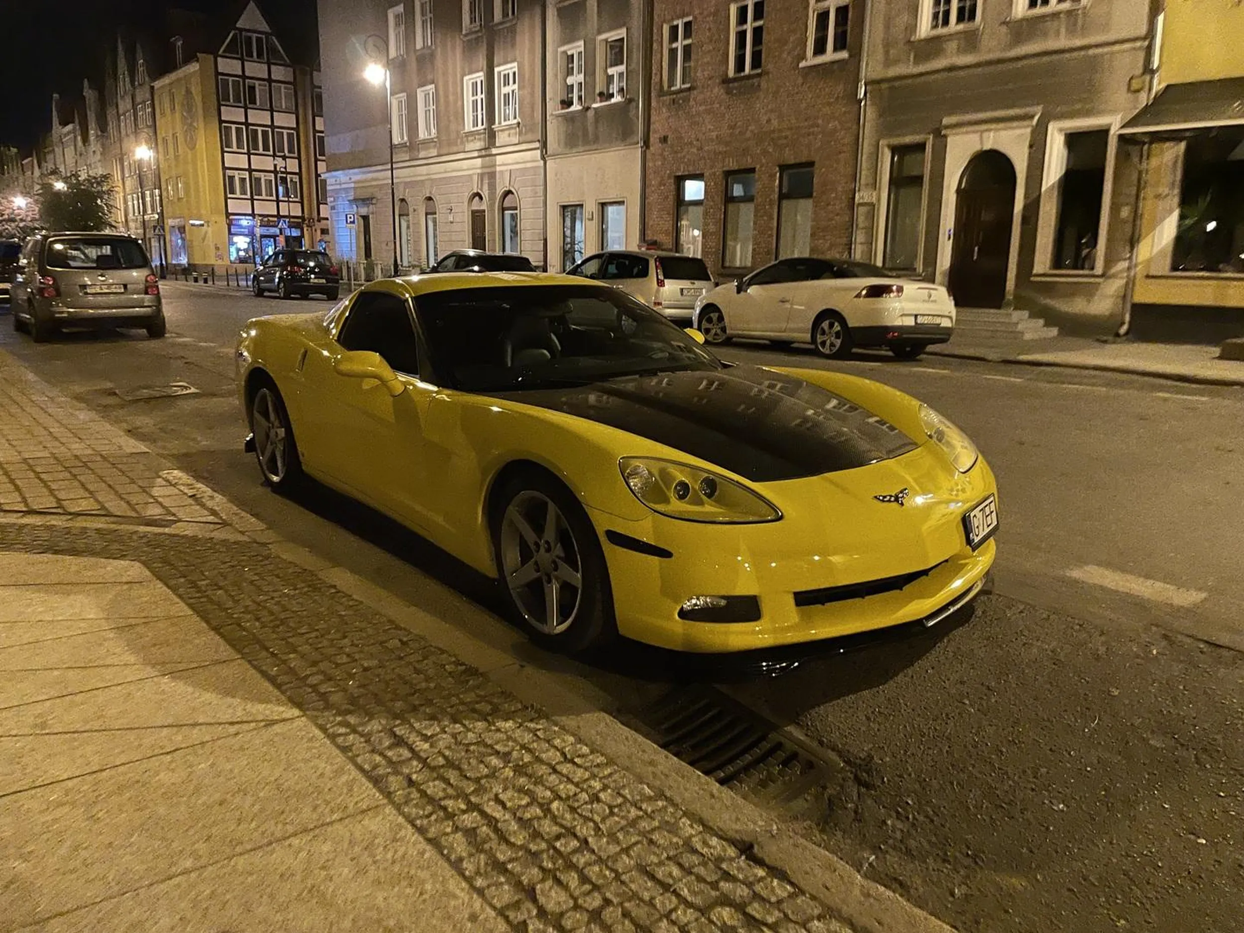 super kierowca mistrz kierownicy jakbym miał porównać to bym powiedział że to shummaher