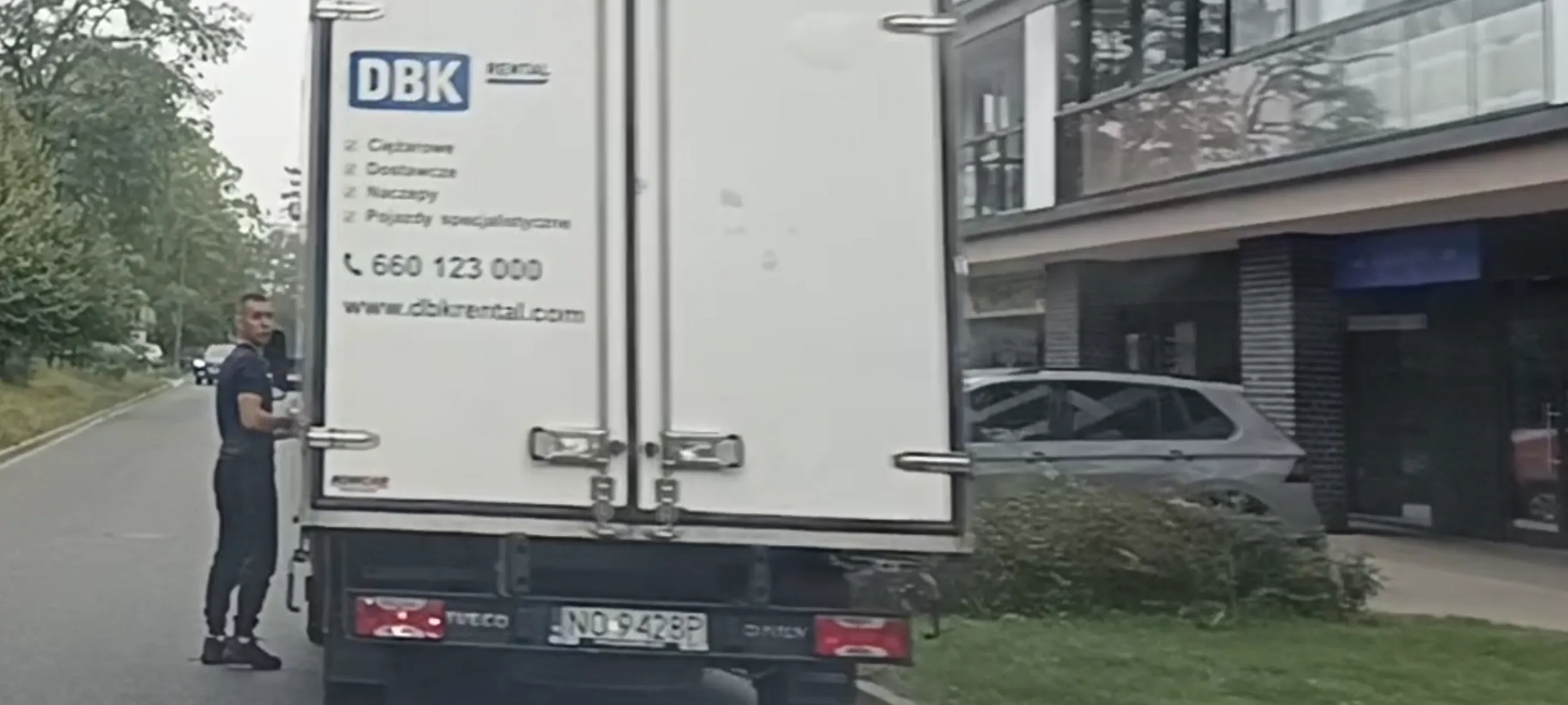 Pacan stanął na zakazie zatrzymywania się i postoju