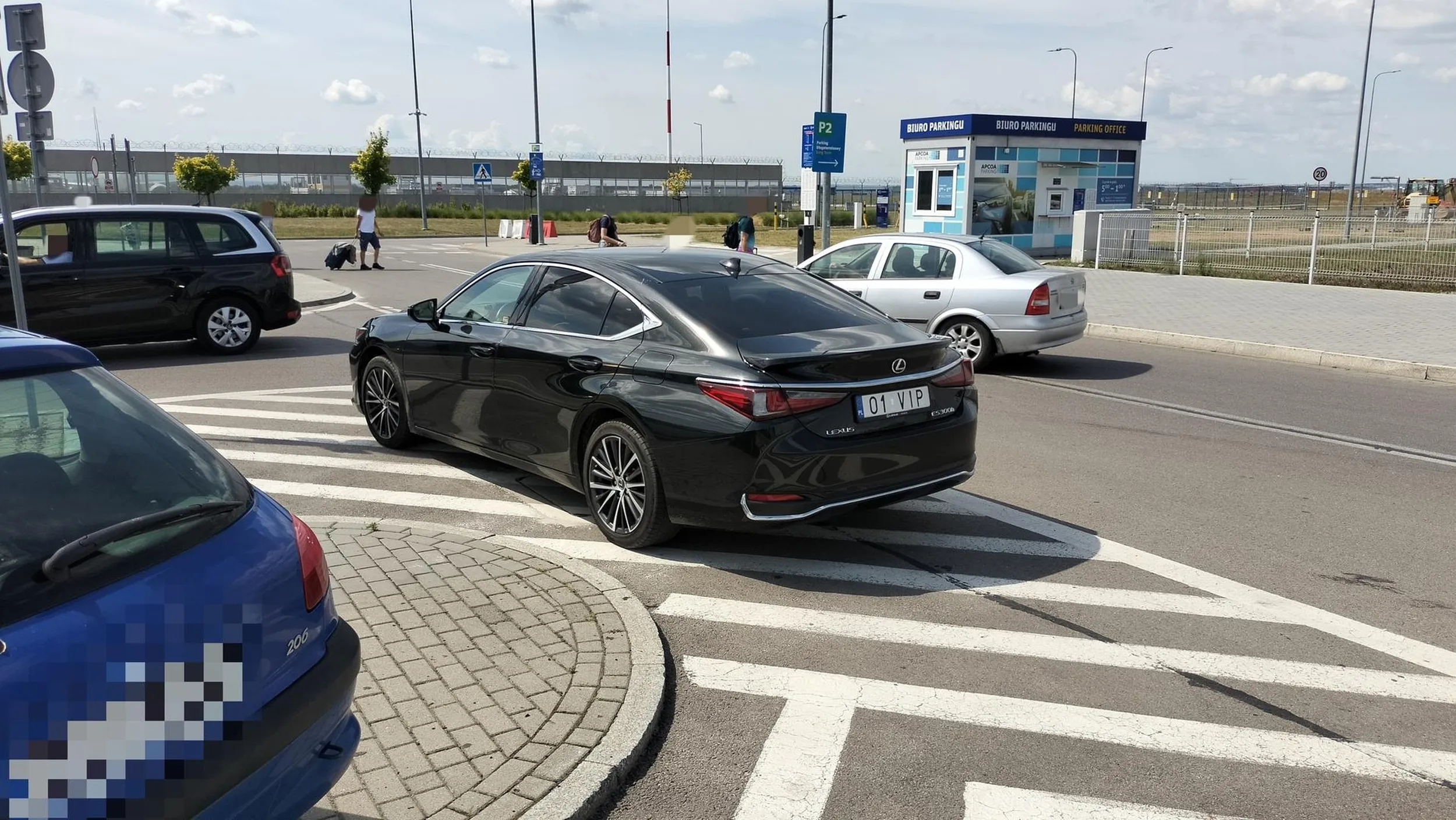 Bardzo VIP-owskie parkowanie