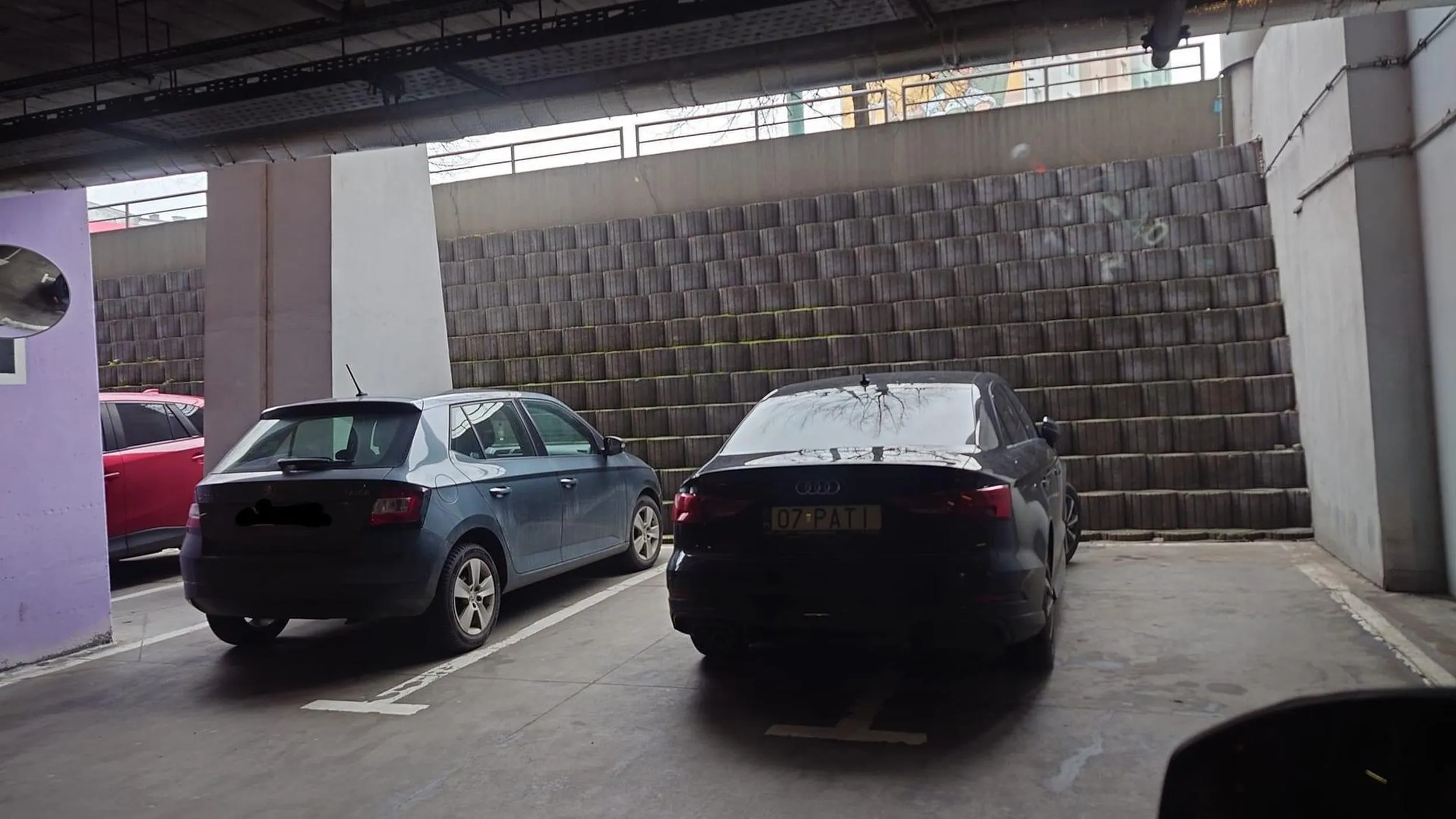 Parkować się nauczyć kobieto Albo wracaj do zeszytu linie rysować