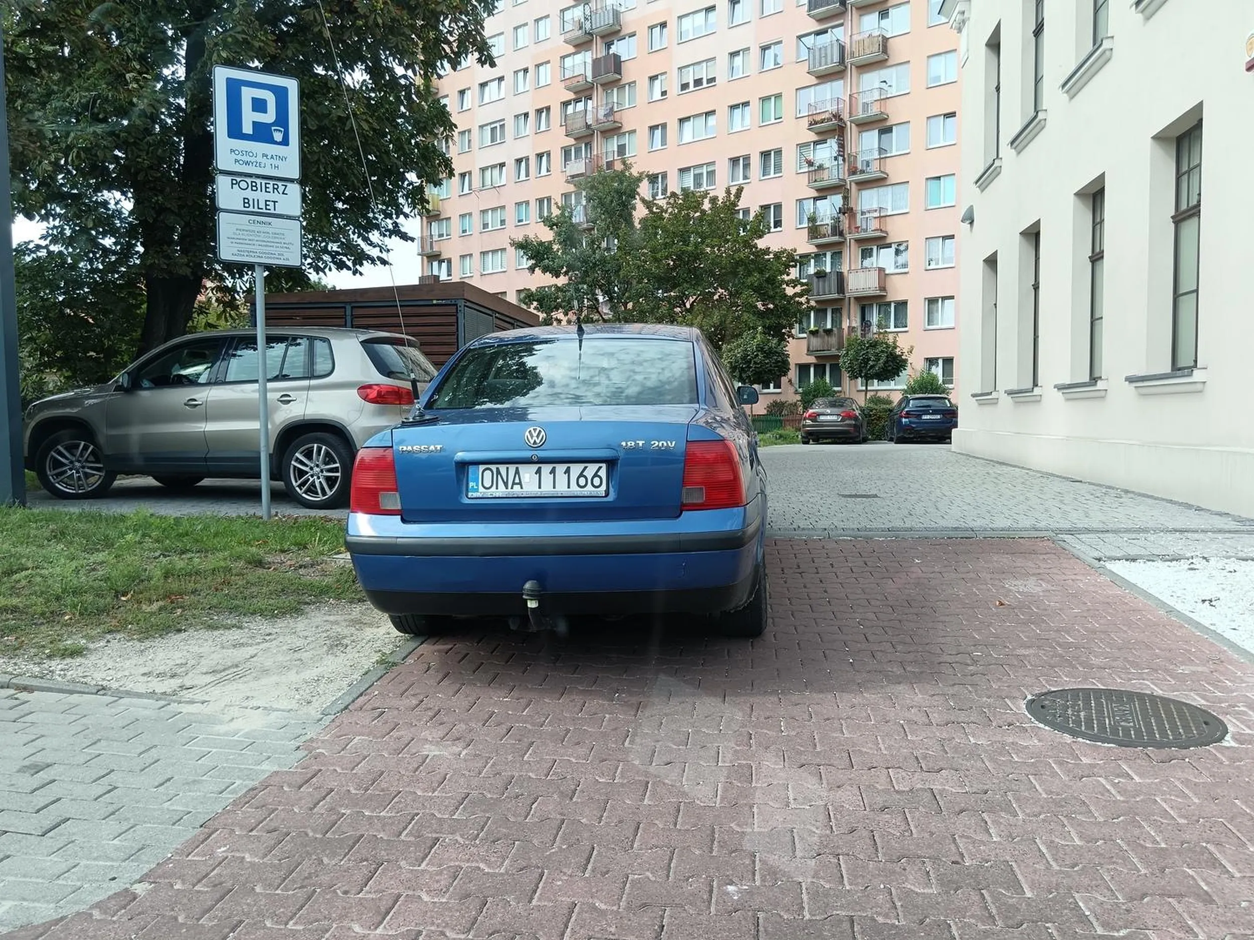 Parkowanie rewelacja https://allegro.pl/oferta/nauka-jazdy-na-rowerze-dla-dzieci-kolka-boczne-uniwersalne-prowadnik-15163258706