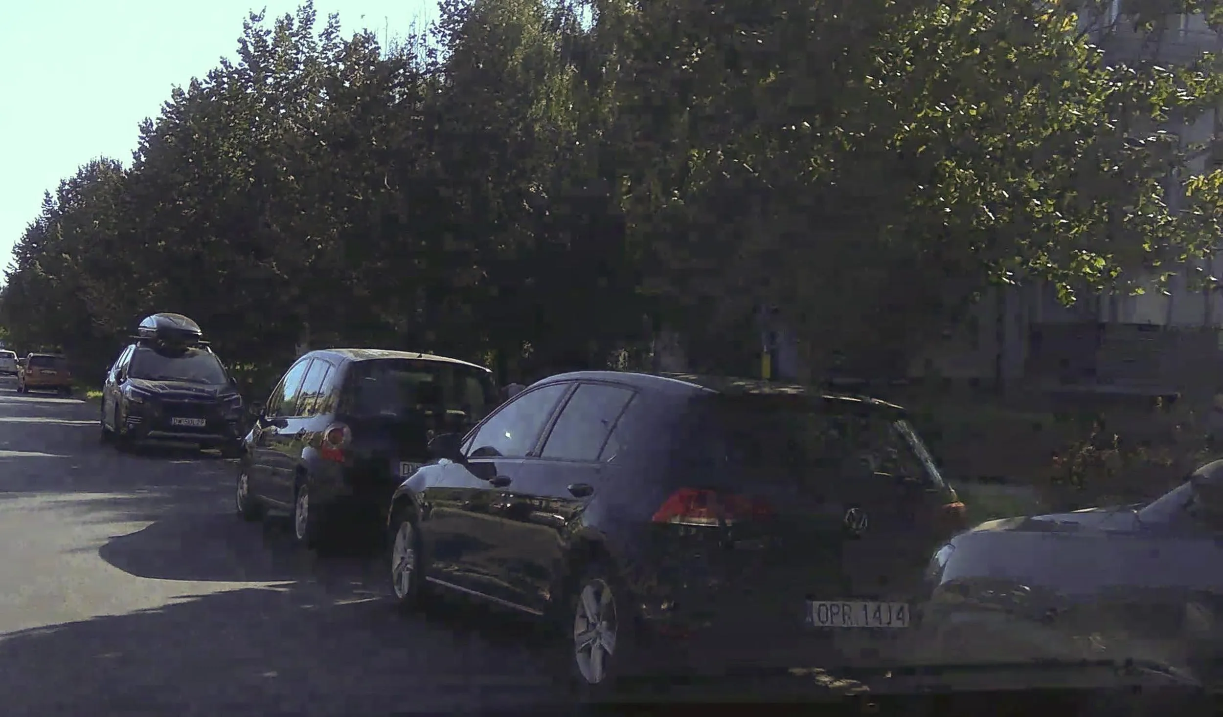 Parkowanie na zakazie na Strońskiej