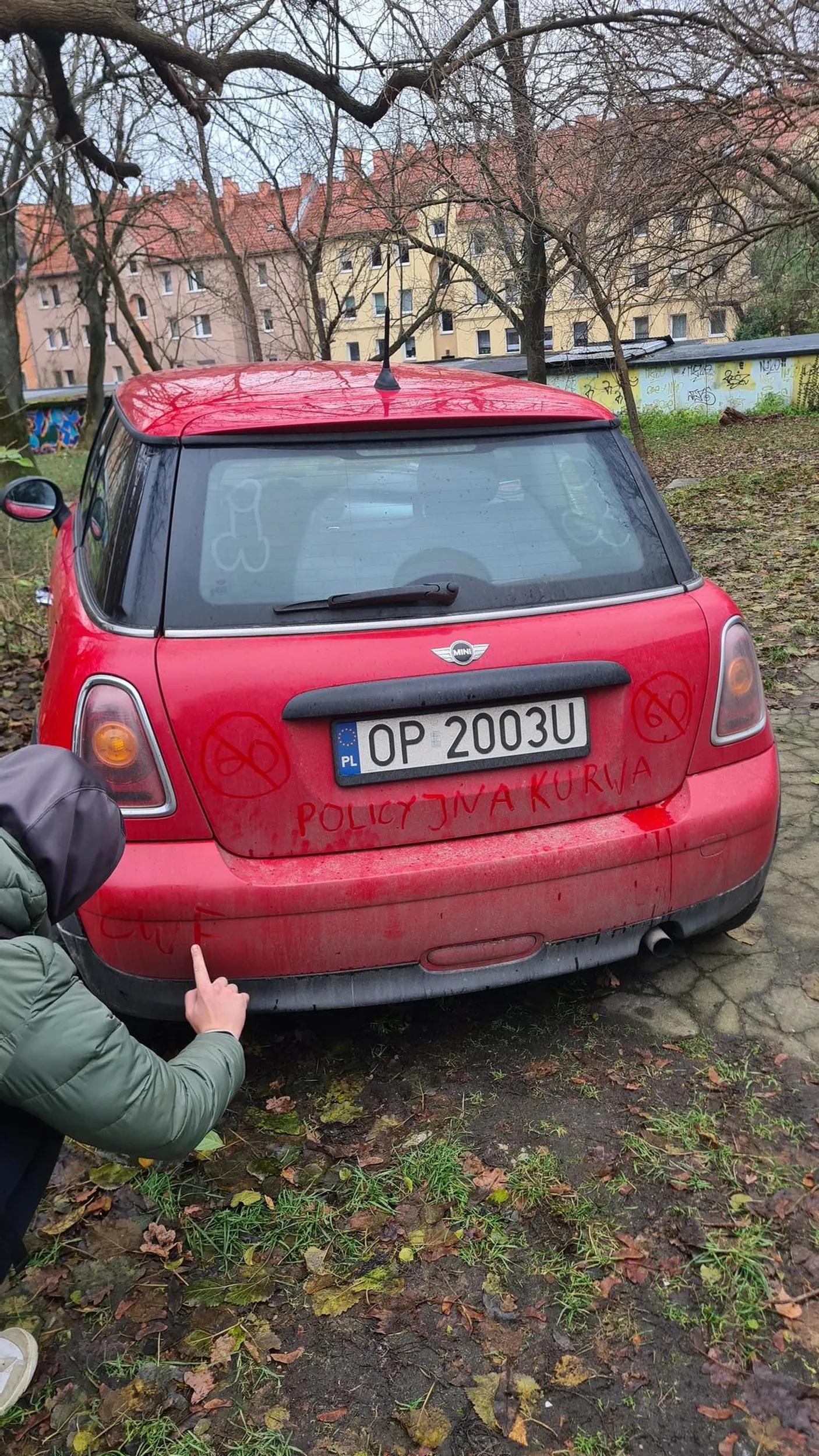 Policyjny informator uwaga