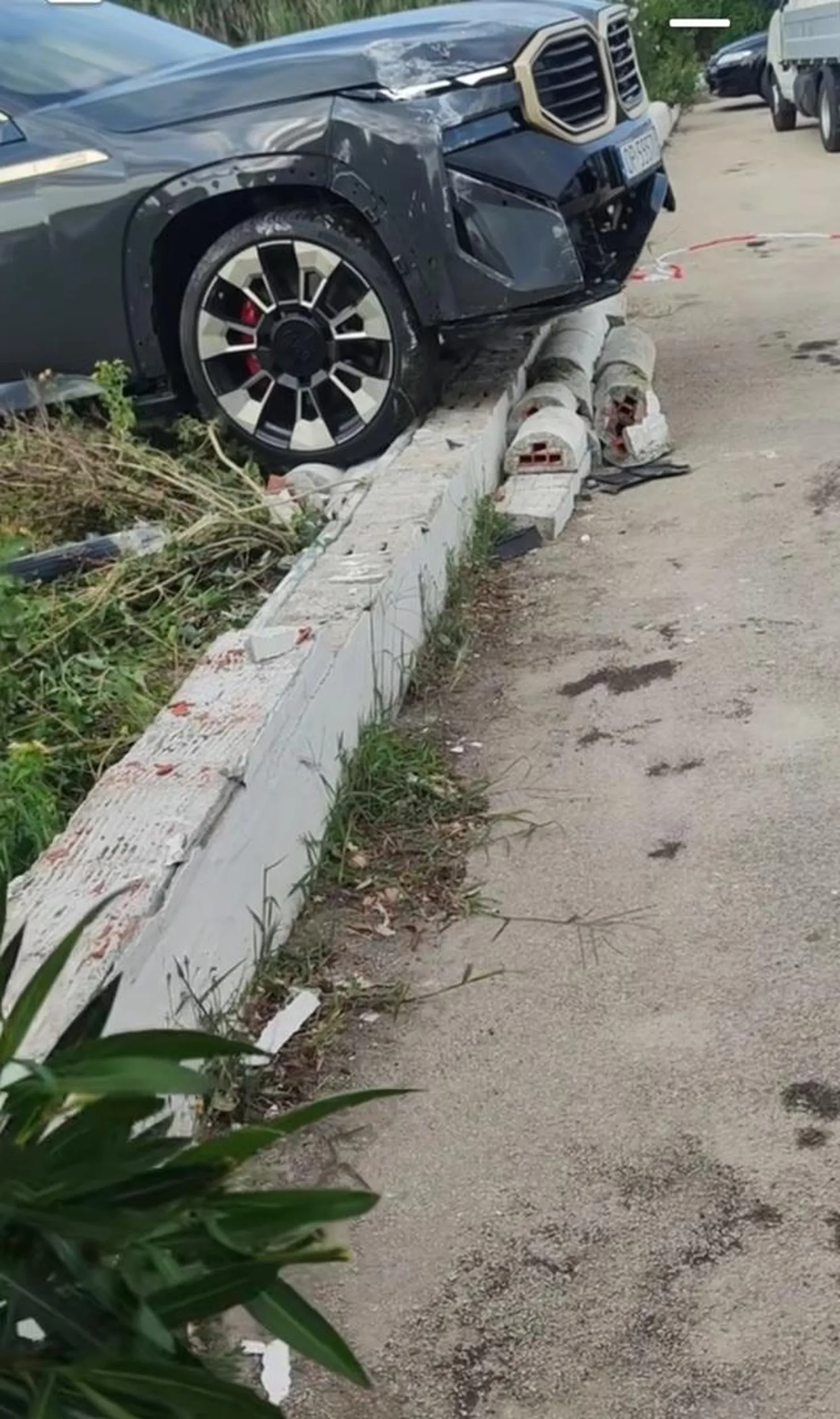 Uwaga na tego kierowcę wczoraj o godzinie 13.40 zajebał w moją audi i krzyczał że polska dla Polaków