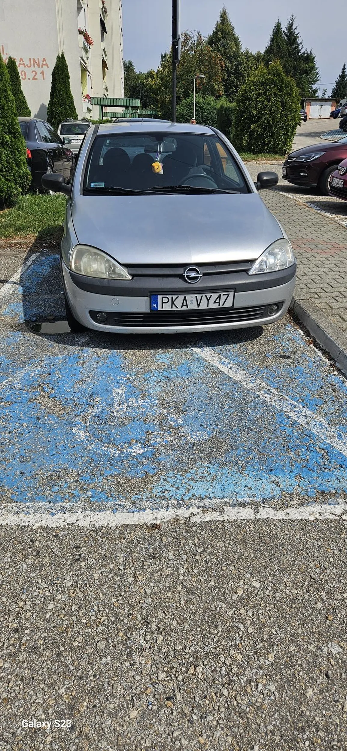 Staje na miejscu dla niepełnosprawnych