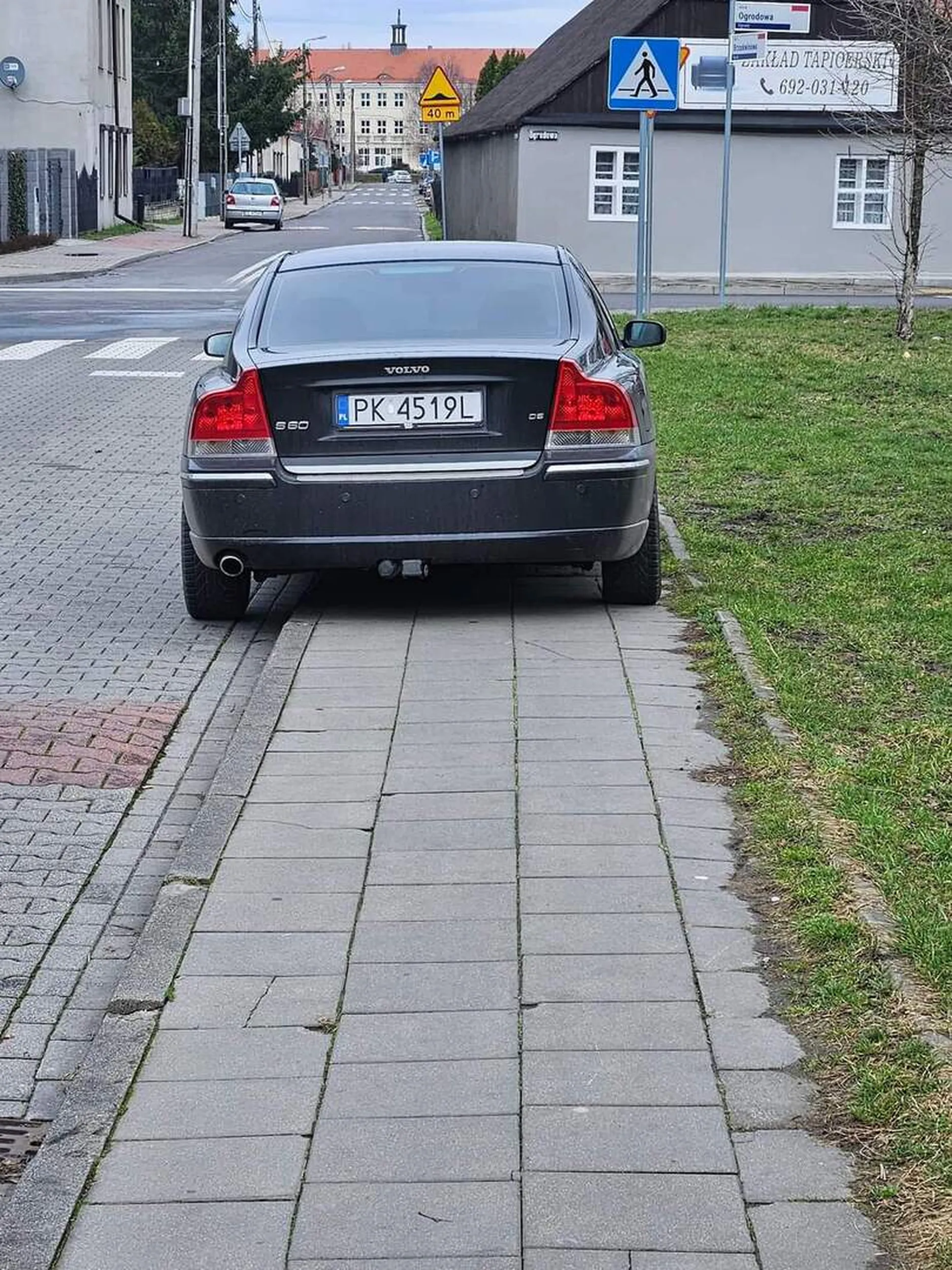 Głąb to mało powiedziane.