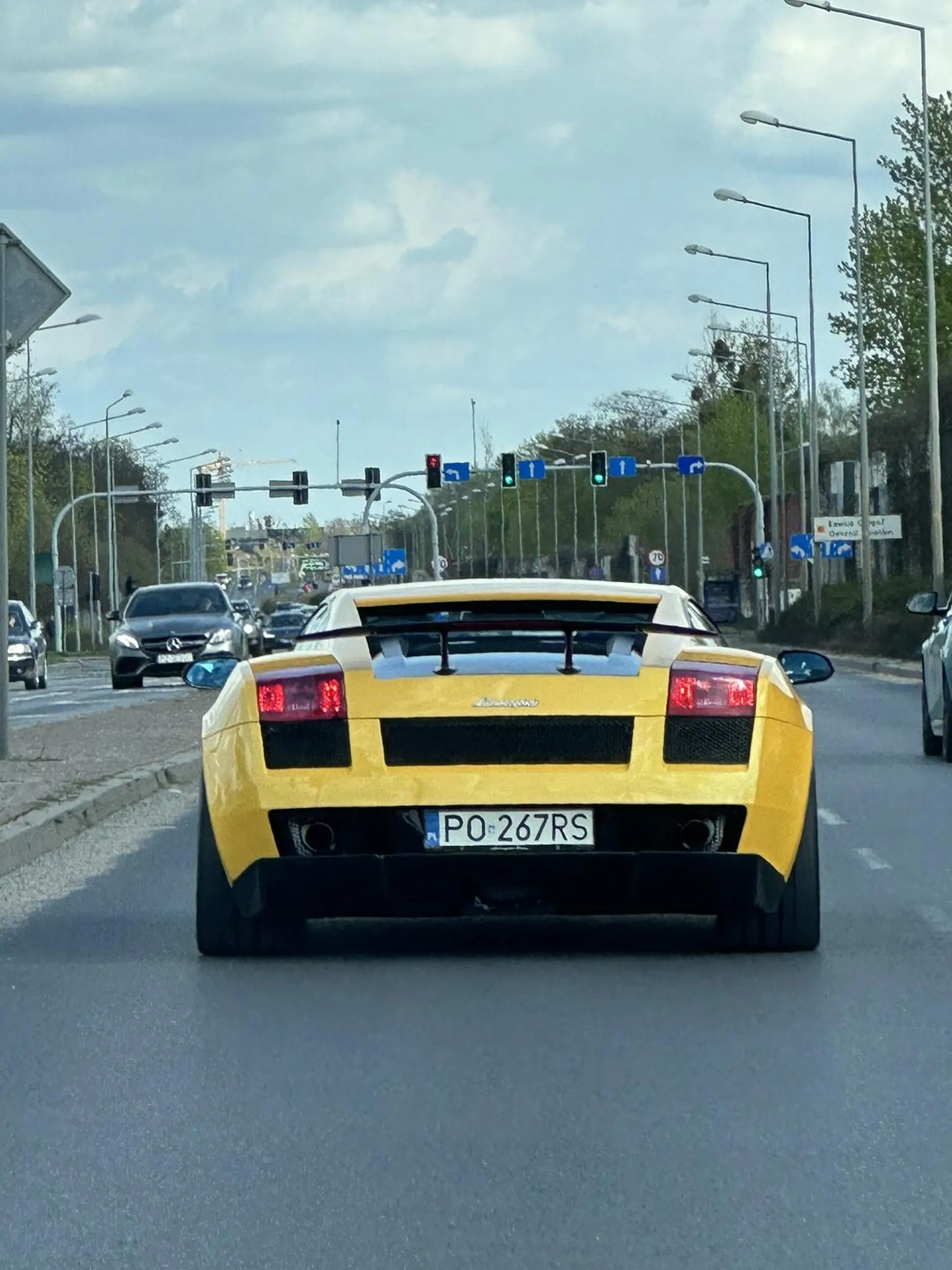 Zajebiste? i ten dzwiek??