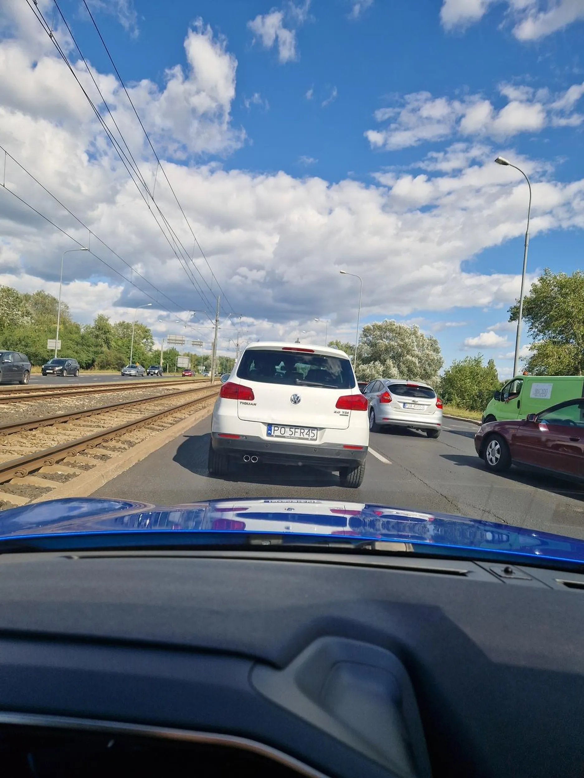 Nie rozumie zasady jazdy na suwak