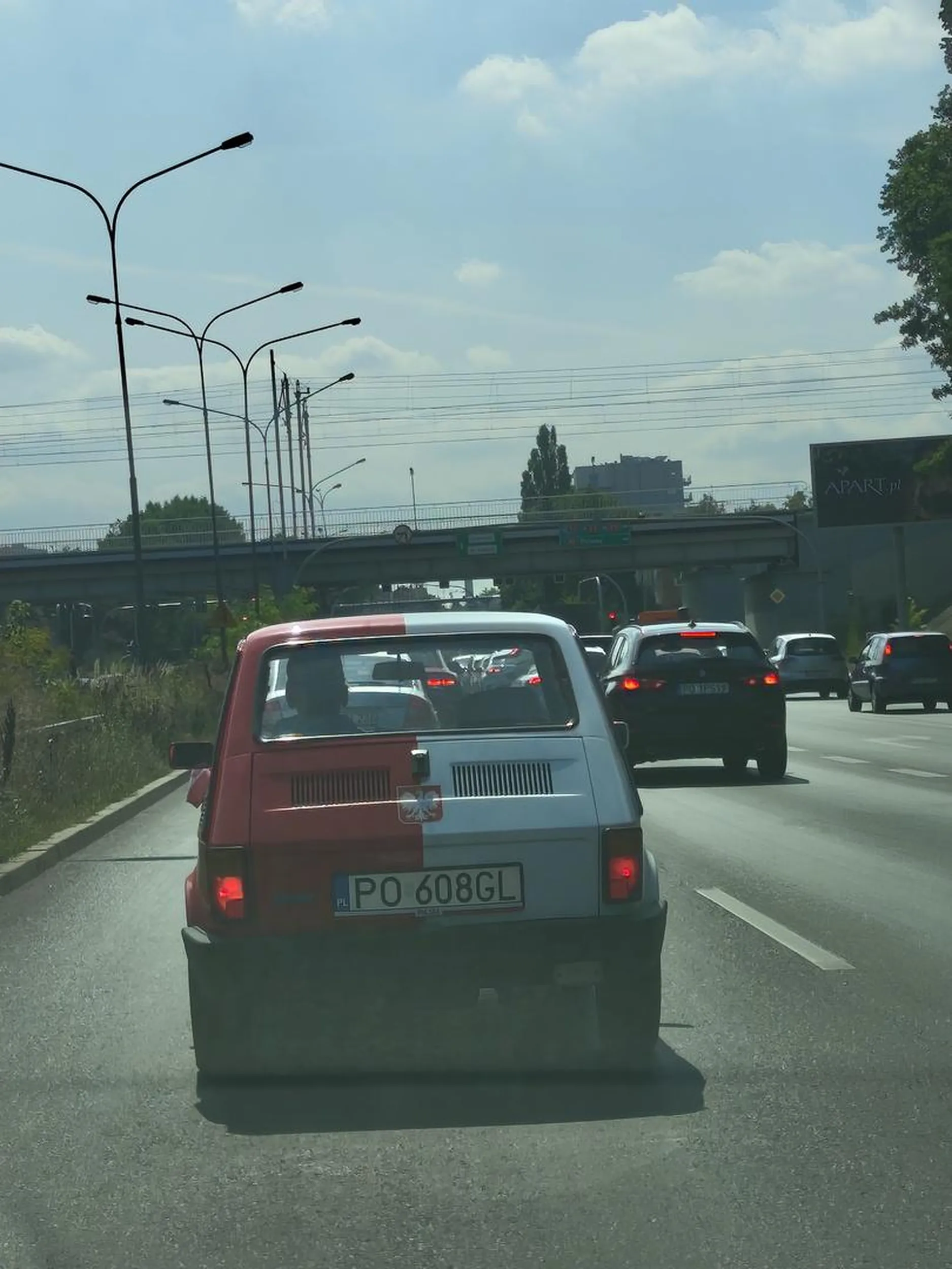 Kierowca prawdziwy patriota.