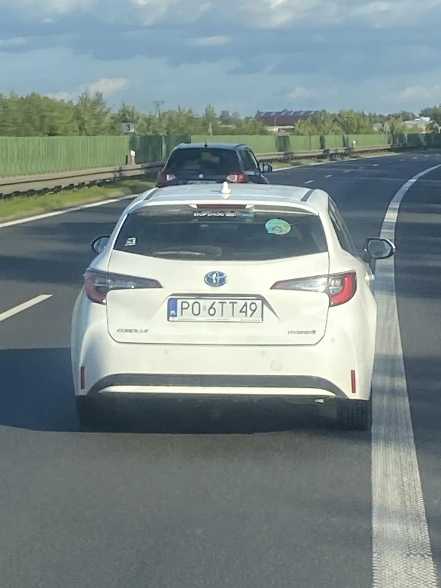 Cały czas jedzie max70kmh na drodze ekspresowej