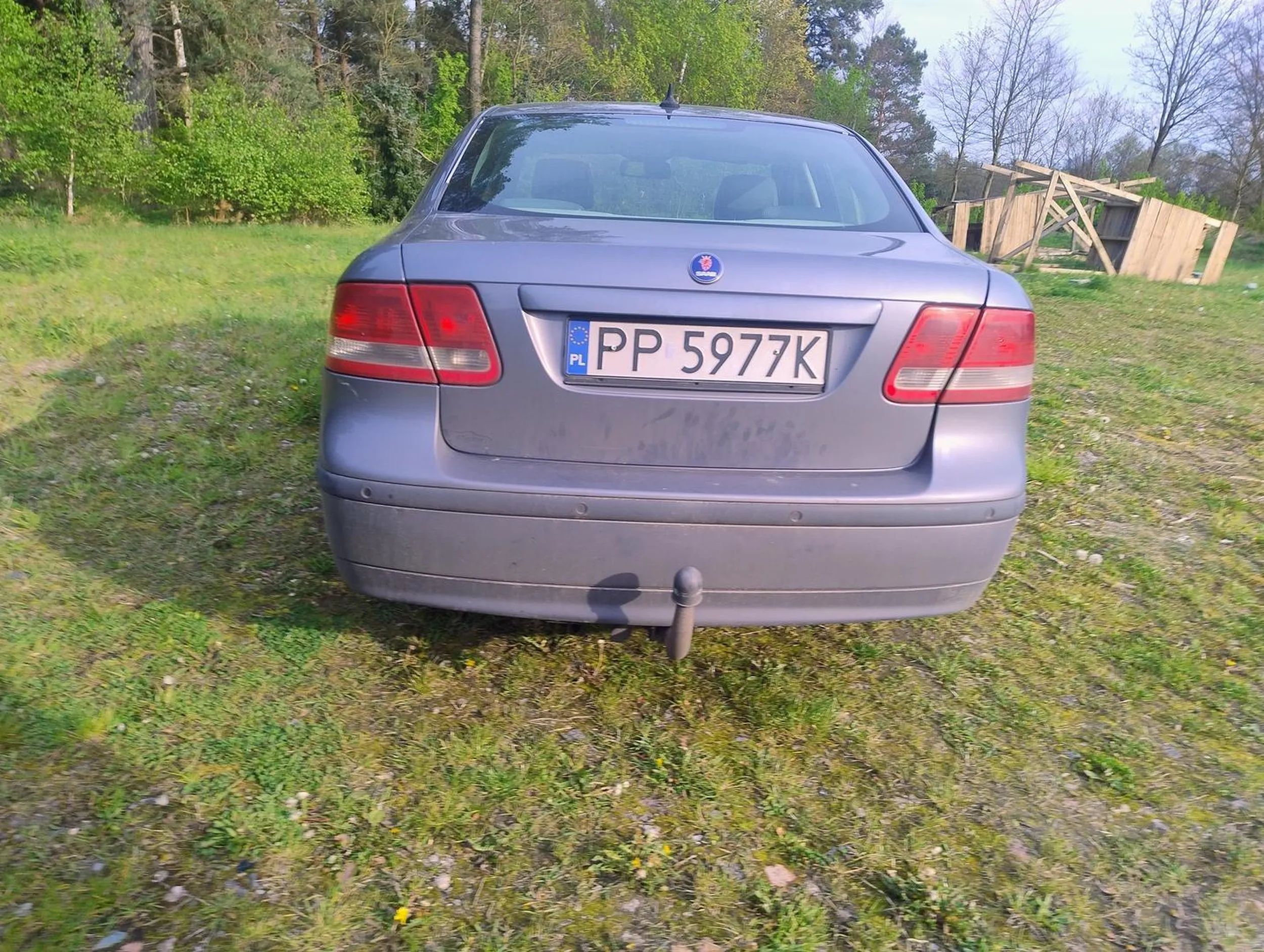 Stanie na podwórku prywatnym bez zgody