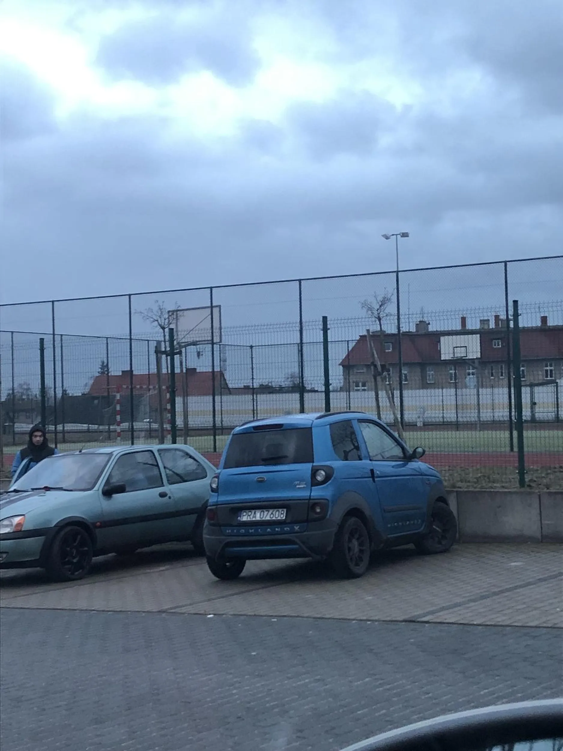 Naucz się parkować chłopcze