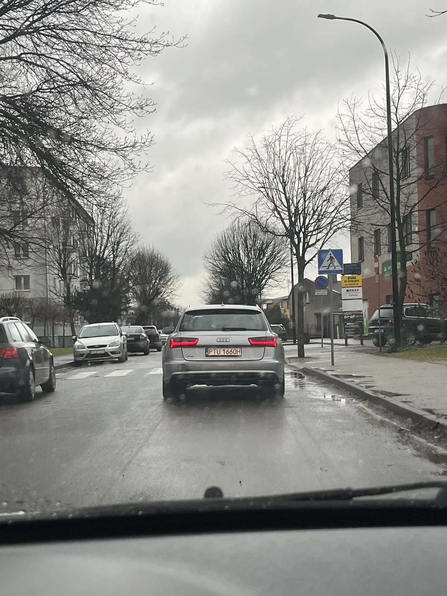 fajny Pan z fajnego audi pozdro zygi