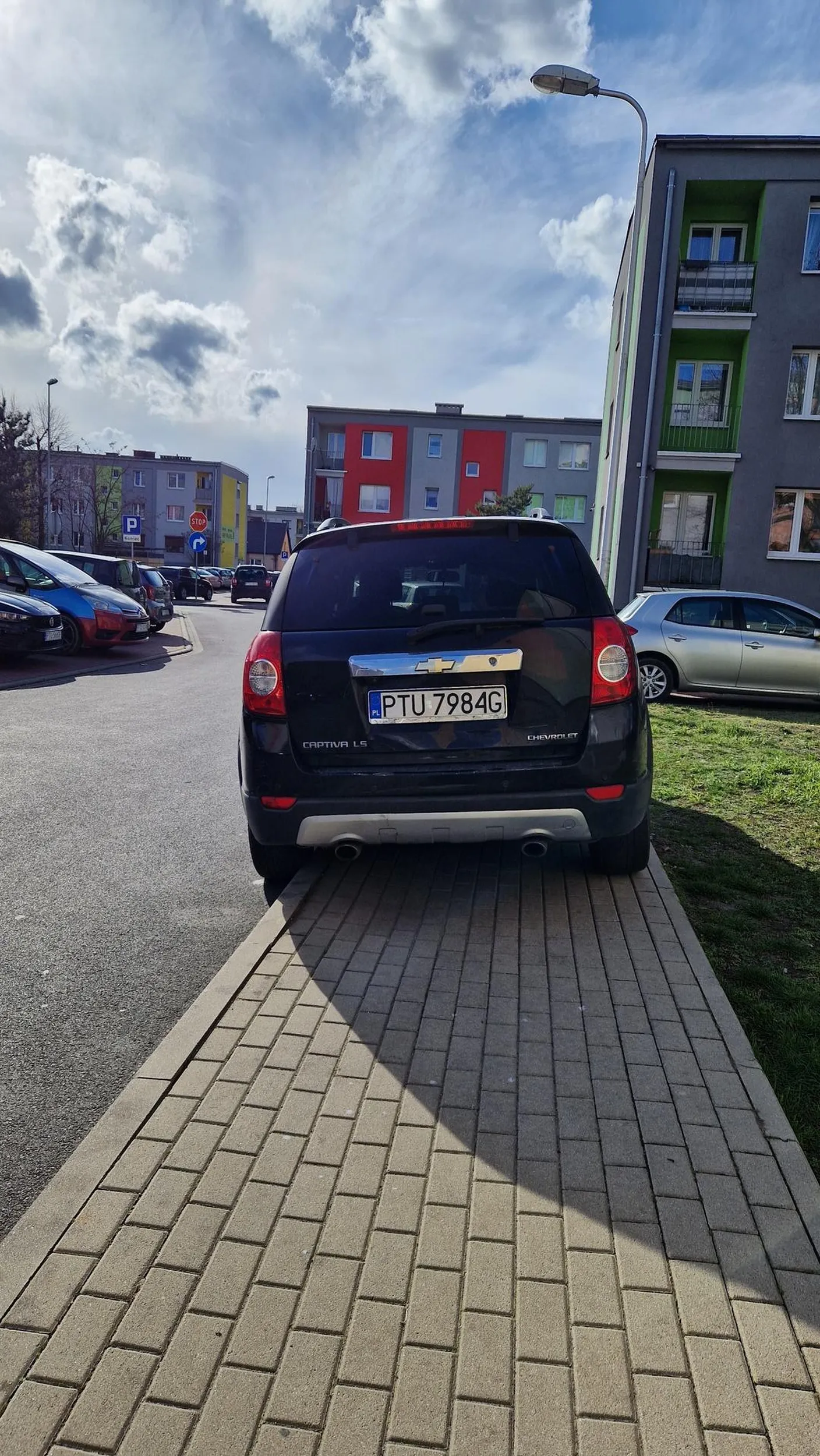 Może do bloku wjedź?