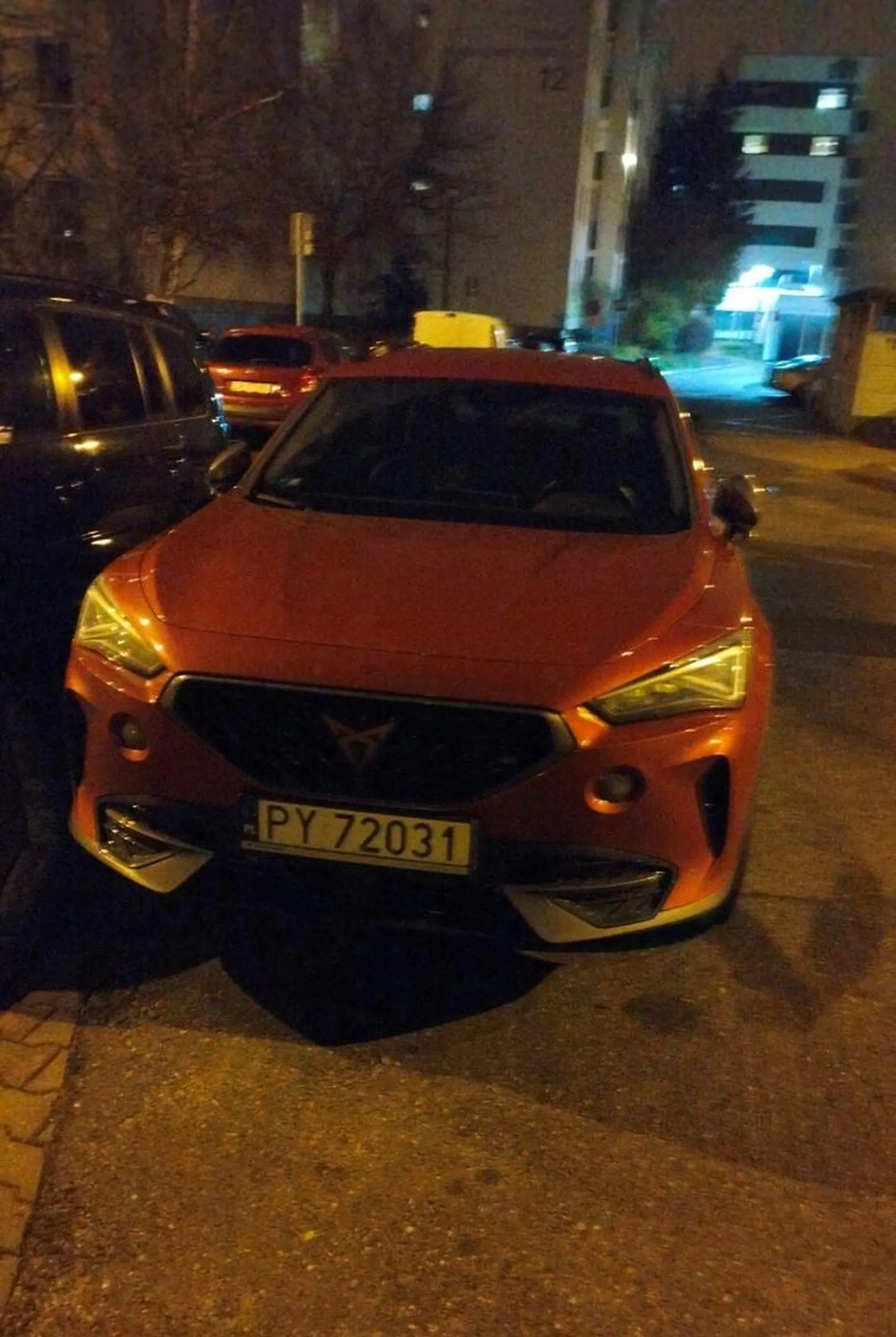 Parkowanie na skrzyzowaniu