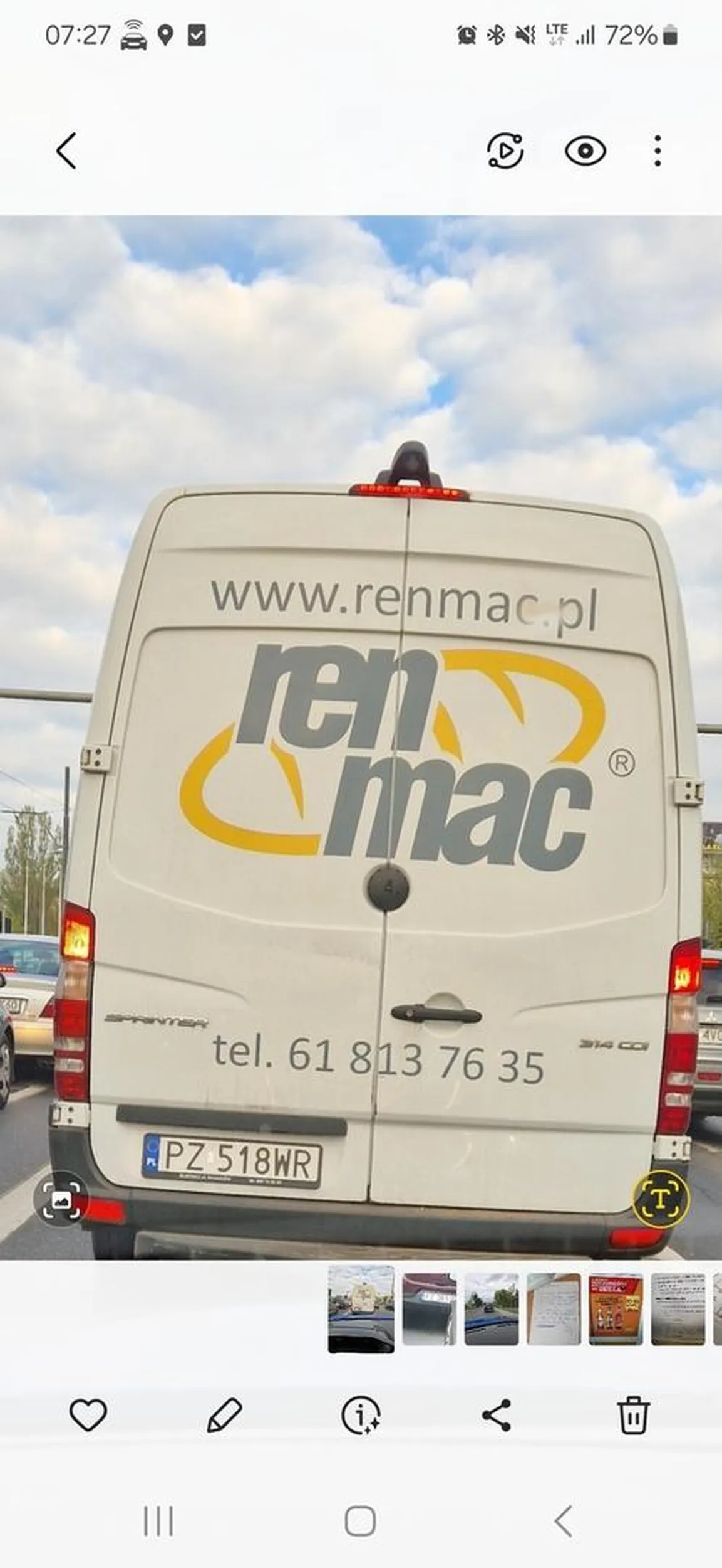 Na trzy pasy blokuje lewy busem !