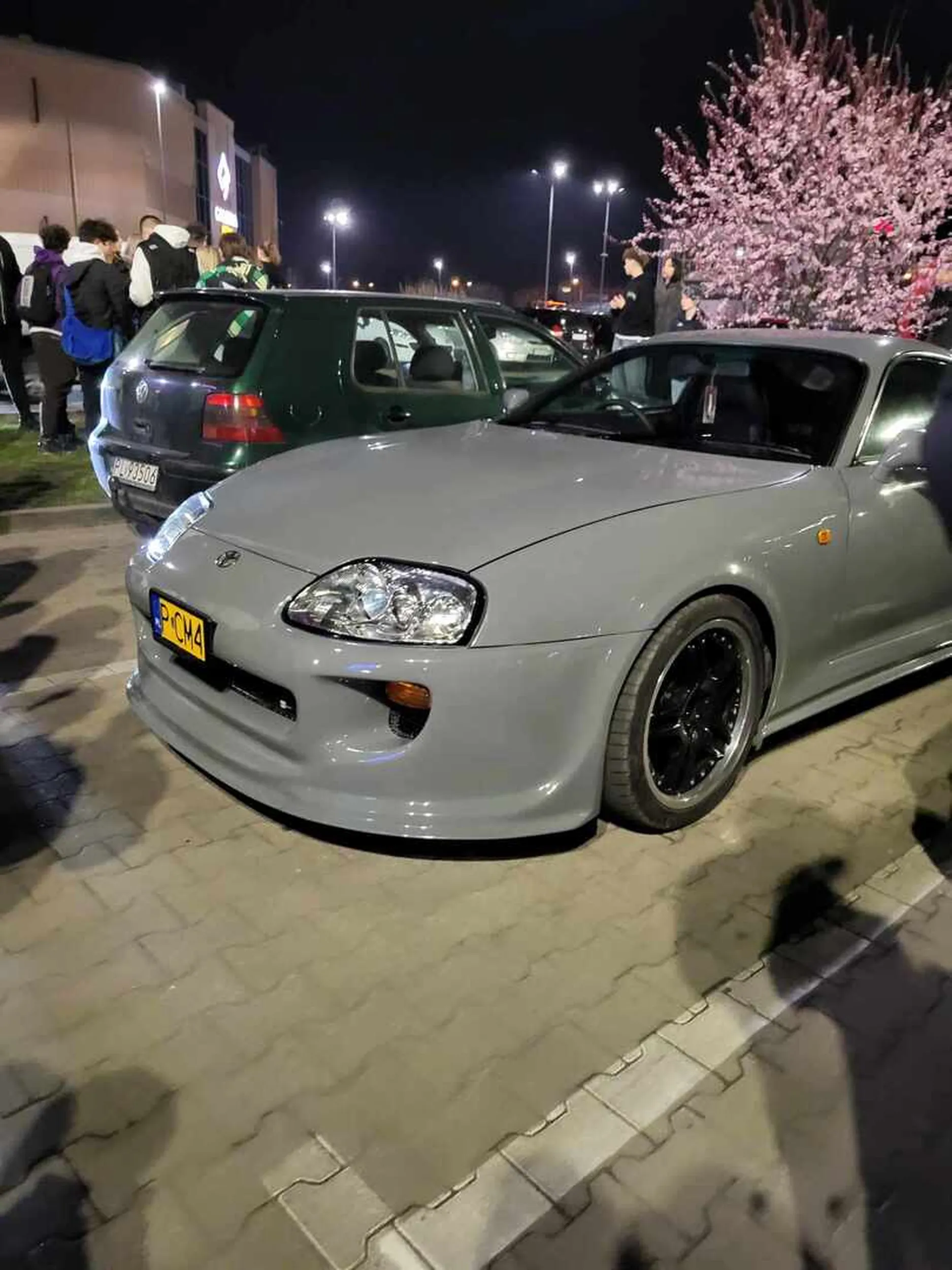 Zajebista supra