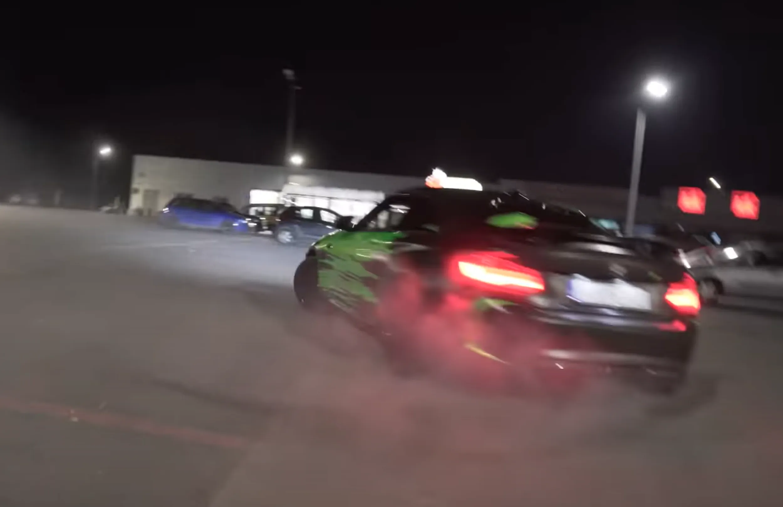 Nie ładnie żeby upalać m2 pod biedronką w Ropczycach