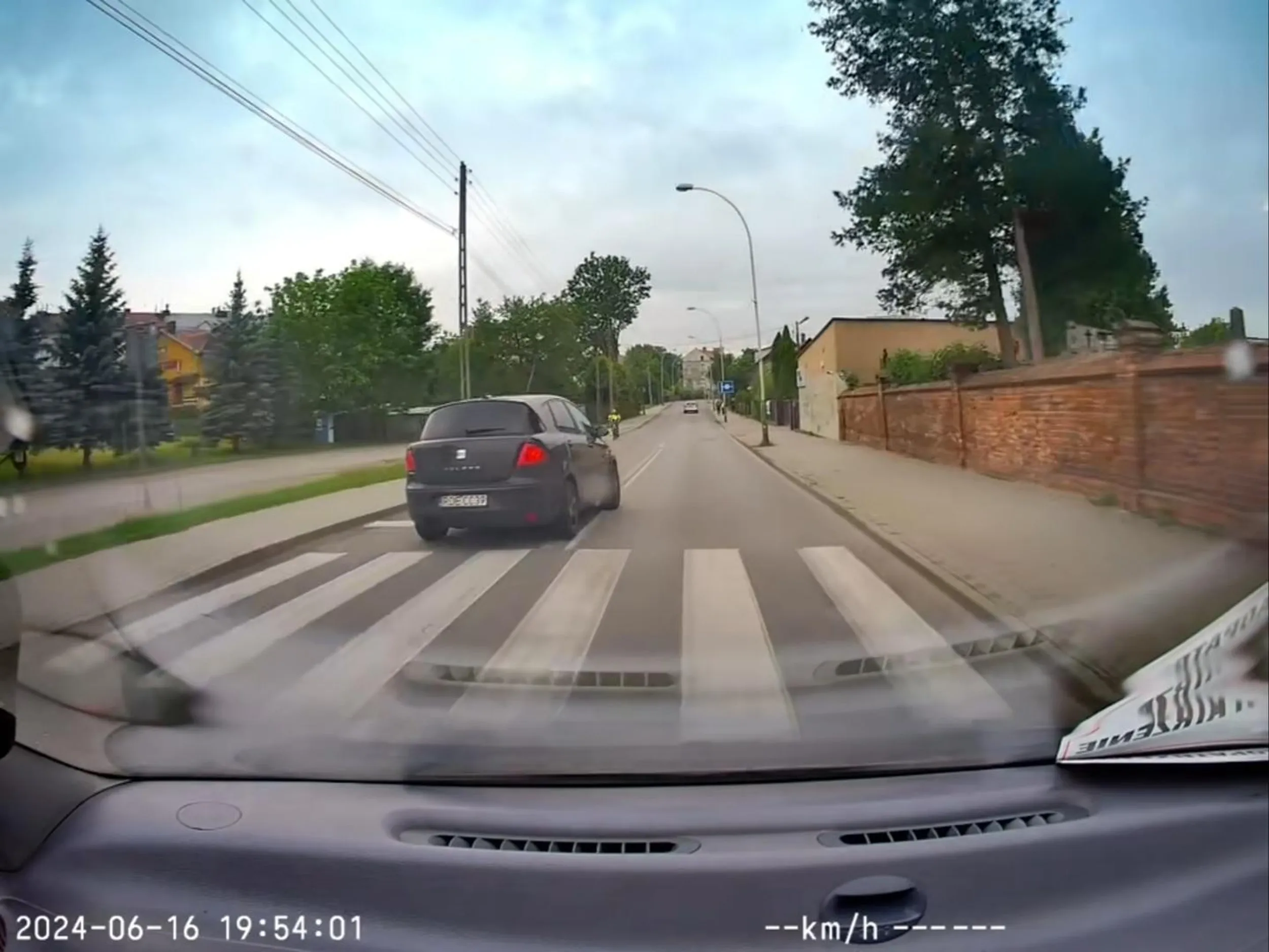 Wyprzedzanie na podwójnej i na pasach.