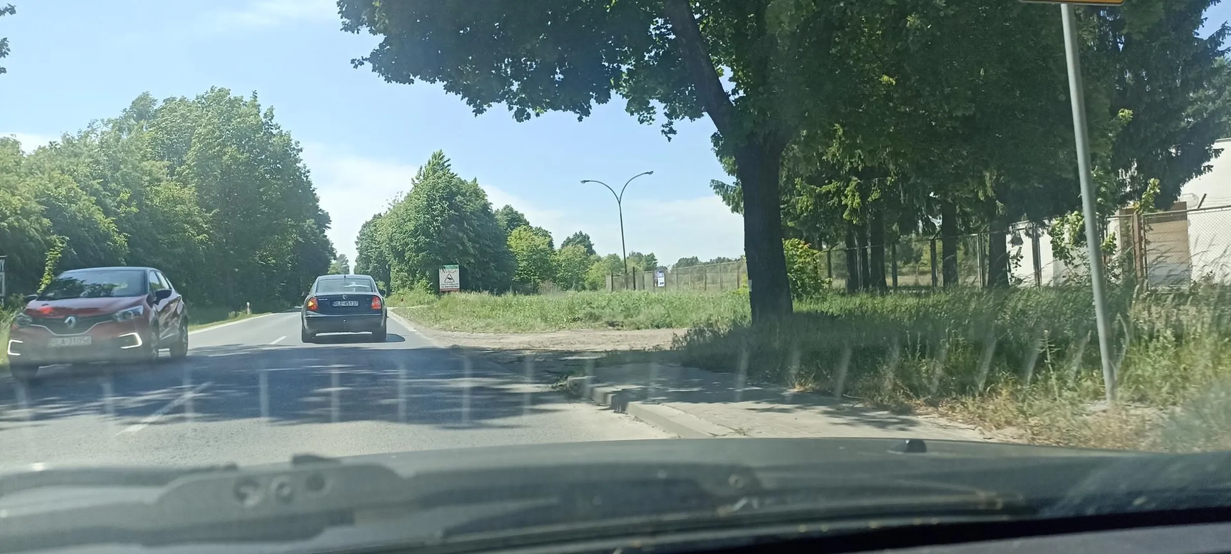 Człowieku...jakbym nie zwolnił to byś się zawinął pod tira pomyśl czasem