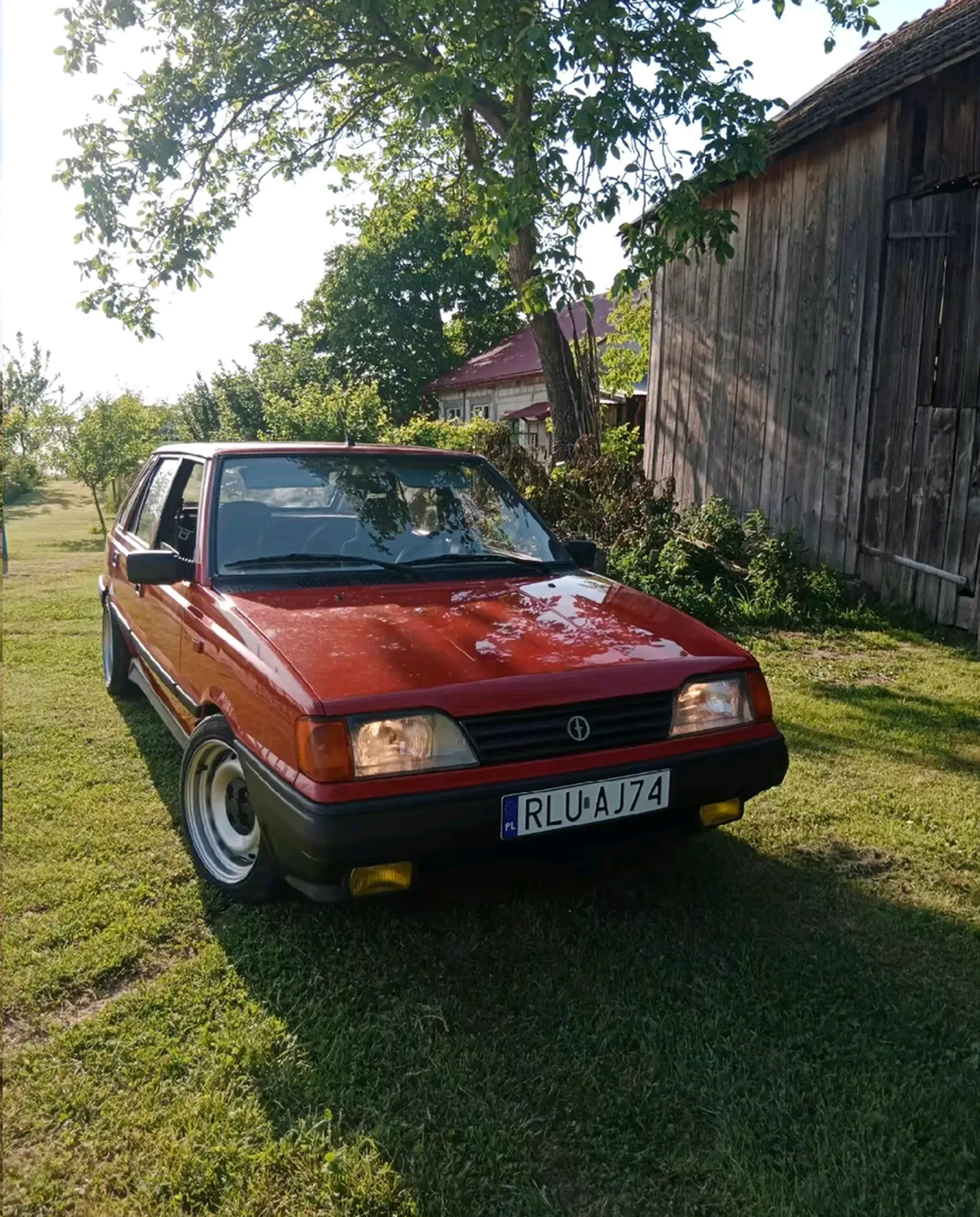 Zaje..sty polonez morda!!. Mam nadzieję że działa ciągle ?