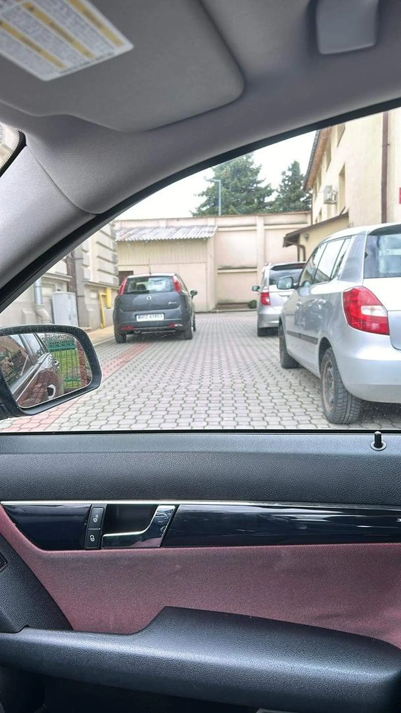 Zajebiste parkowanie