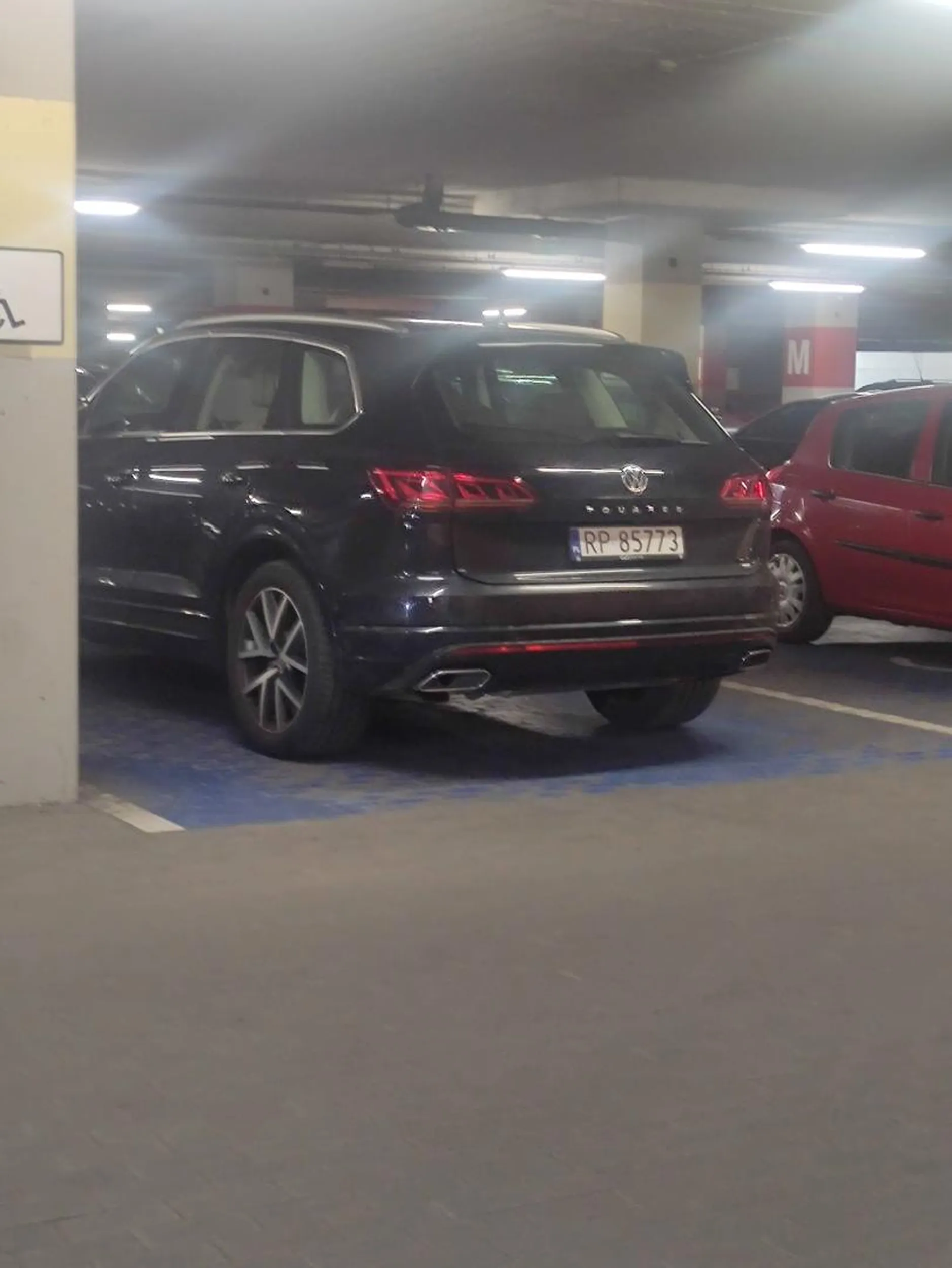 ,,Mam duży samochód to mogę parkować na miejscu dla niepełnosprawnych