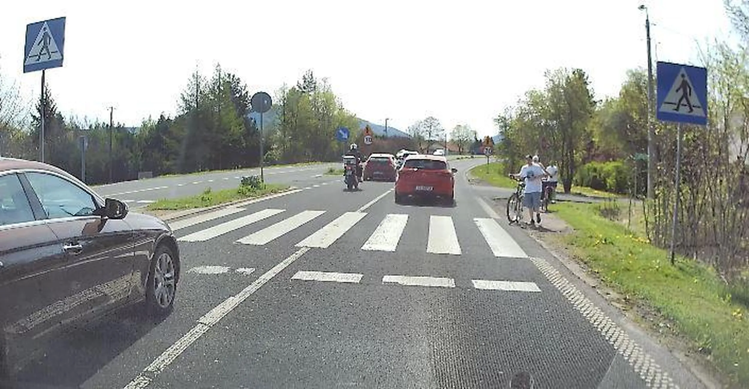 przejście, pieszy ?