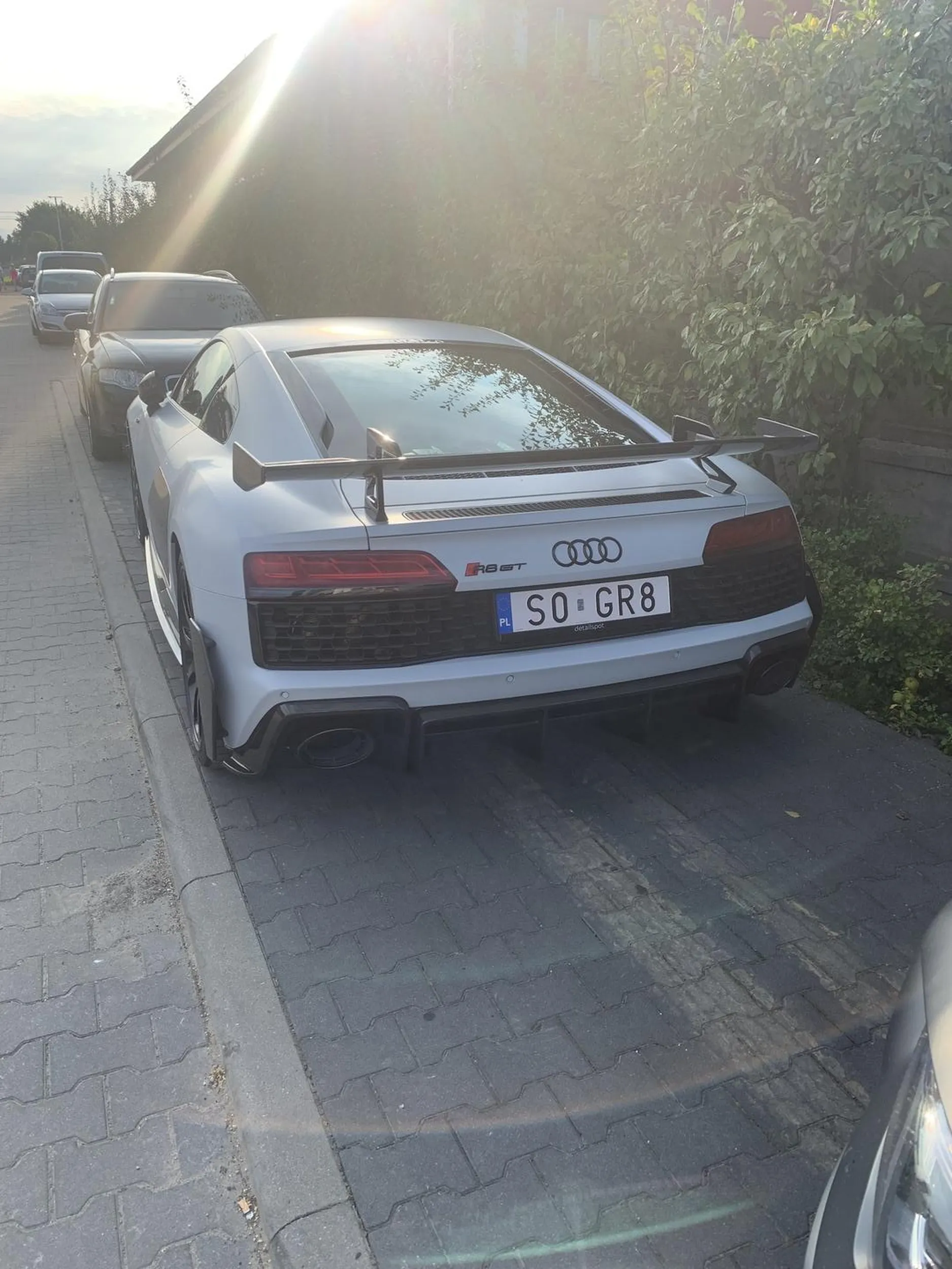 Piękne R8 GT wersja kończąca ten unikalny supercar od Audi.