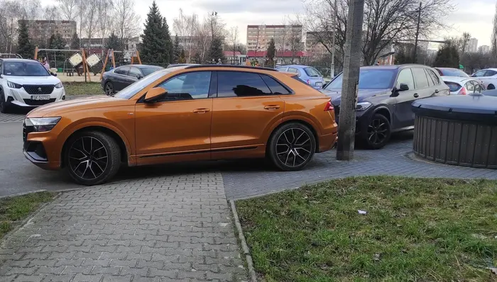 Nic się głupcze nie uczysz. Liczysz na farta? Póki co go masz.. jeszcze ;-