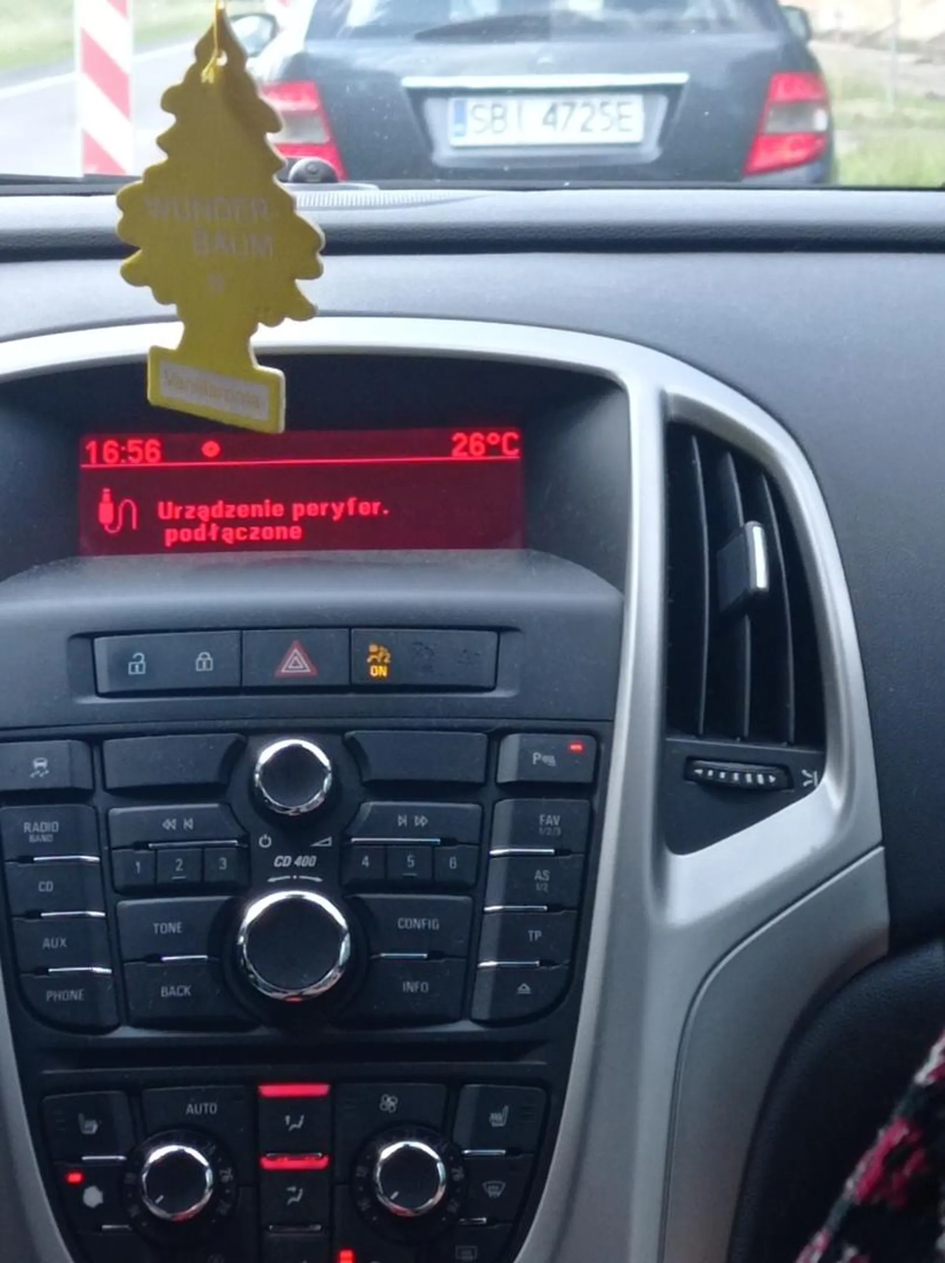 Jedzie wolniej niż moja babcia. Najgorszy kierowca ever