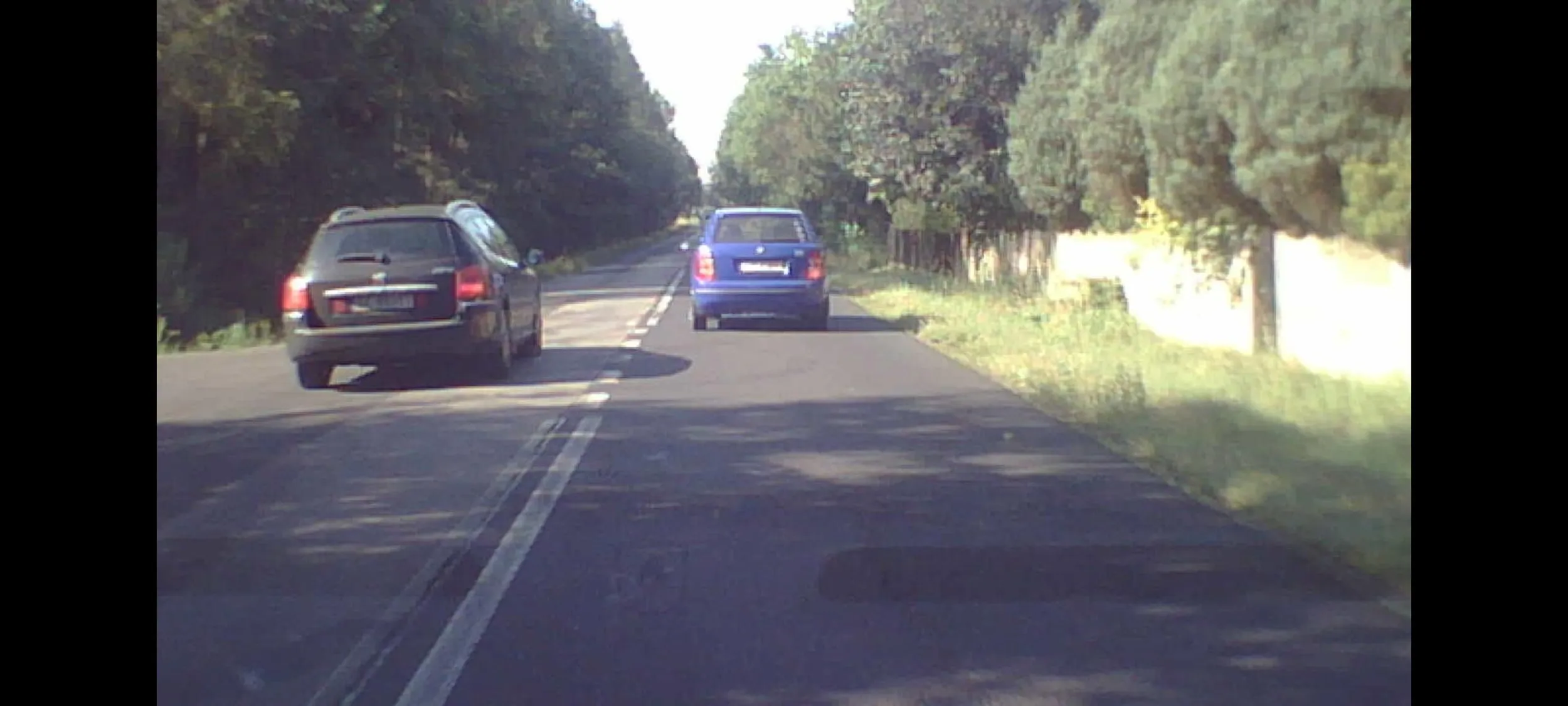 Wyprzedzanie na skrzyżowaniu.