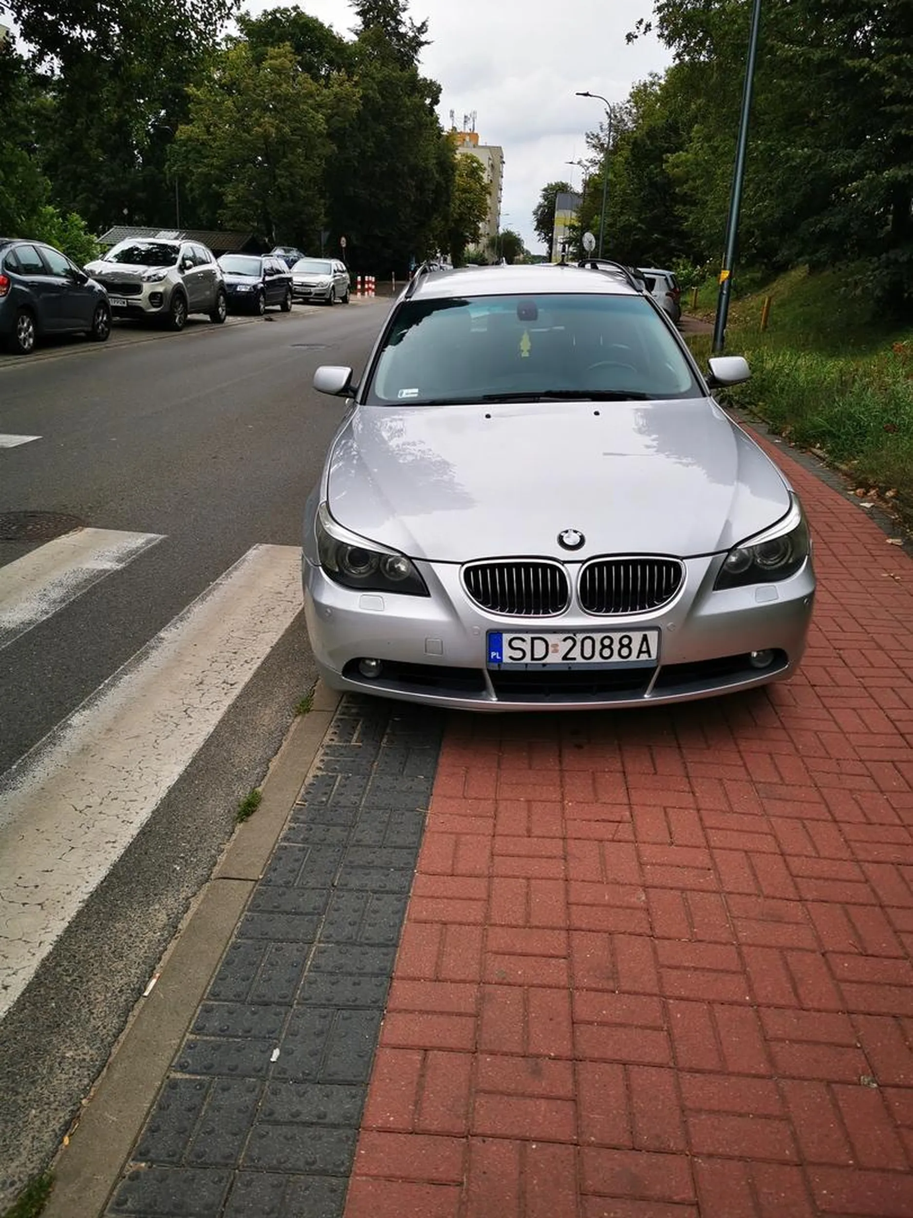 Co? Ja nie stanę na przejściu? To patrz!!!