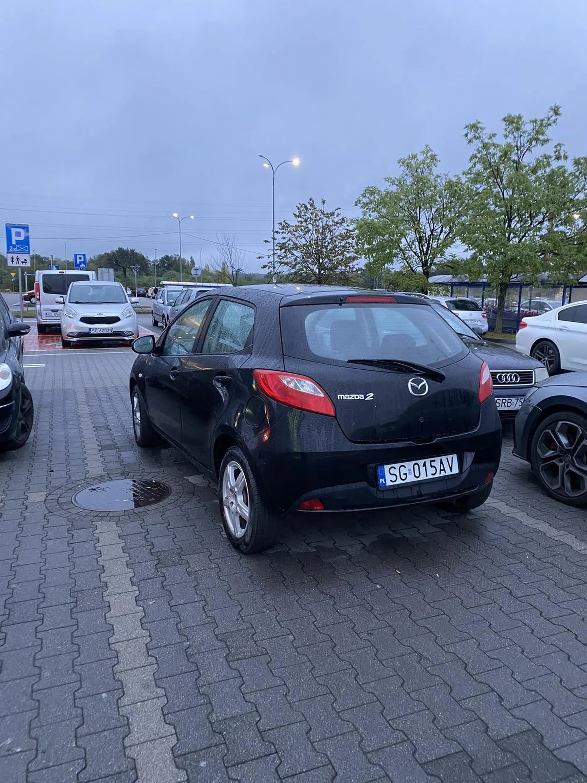 No cóż, niektórzy znajdują prawo jazdy w chipsach, niektórzy swoje muszą w życiu wyjeździć… Gdybys nie umiał/a trafić do szkoły jazdy przesyłam pare przykładowych szkół znajdujących się w Gliwicach: -OSK Progres,OSK ELMOT-X, OSK iDrive,ADRENALINA Gliwice,OSK Lew Gliwice [•••]