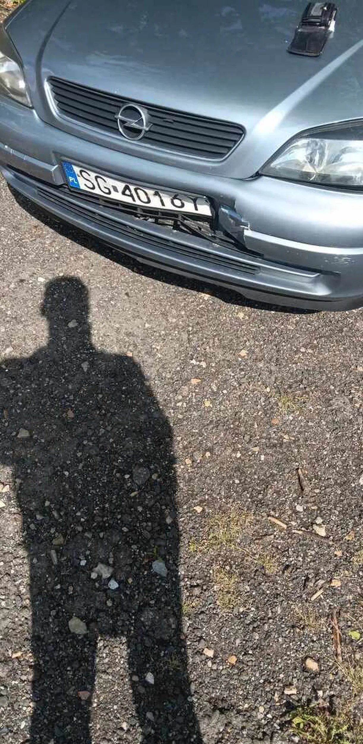 -rep wpierdolił się we mnie na egzaminie na prawo jazdy, nie polecam dziadka z opla