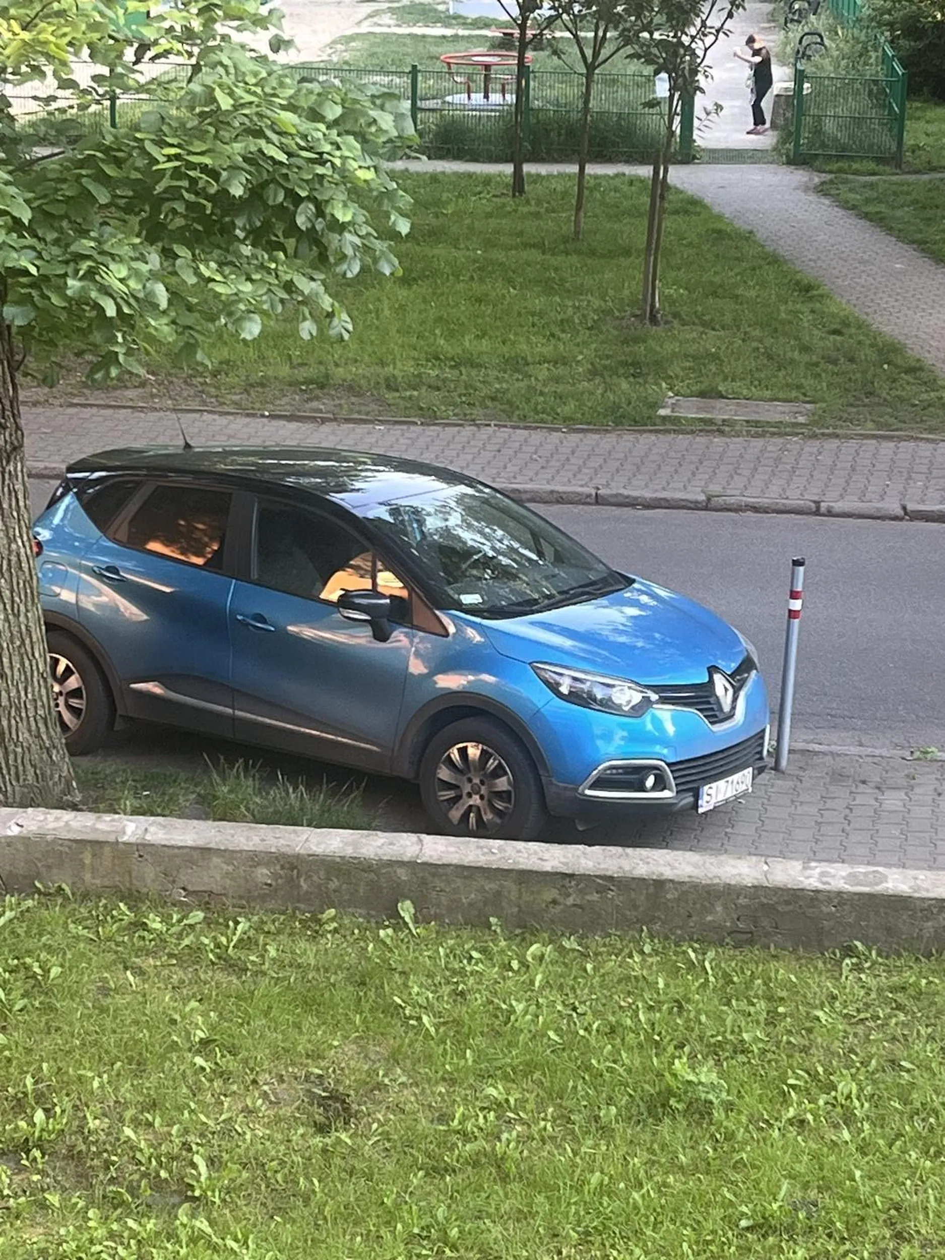 Proponuję jeszcze namiot wystawić ;)