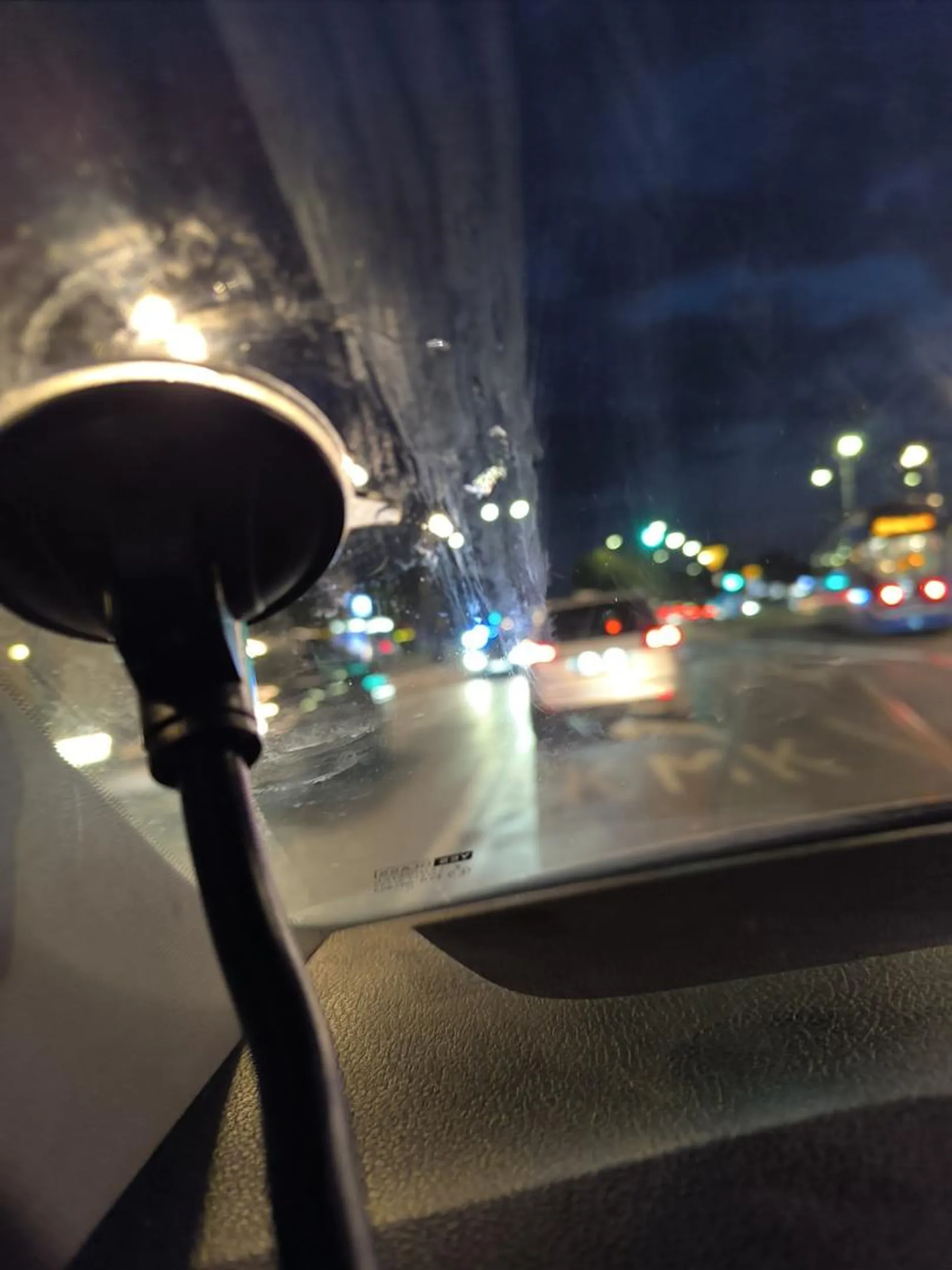 Kierowca wymusza pierwszeństwo