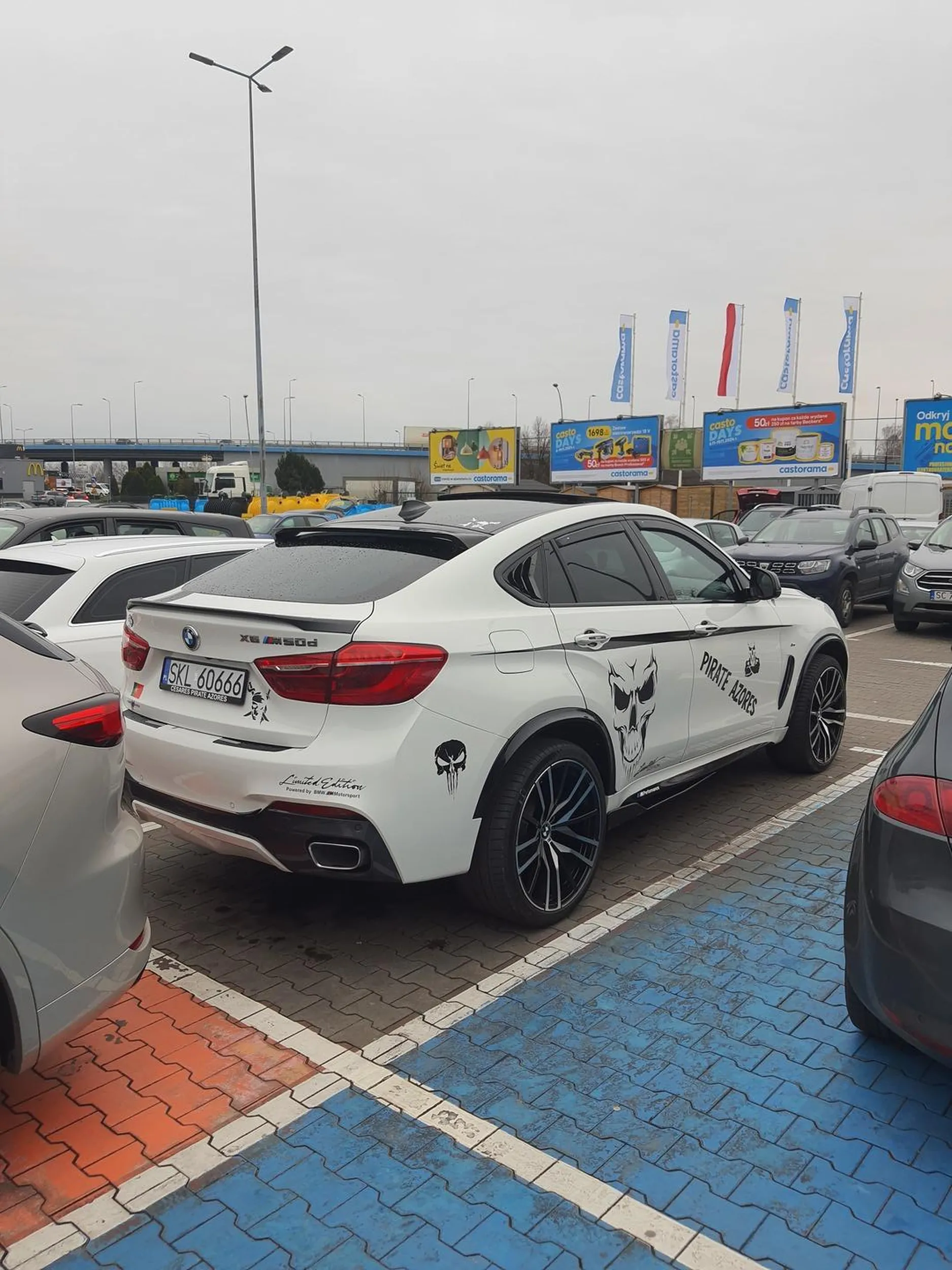 Co miał autor na myśli, to chyba wie tylko on sam.